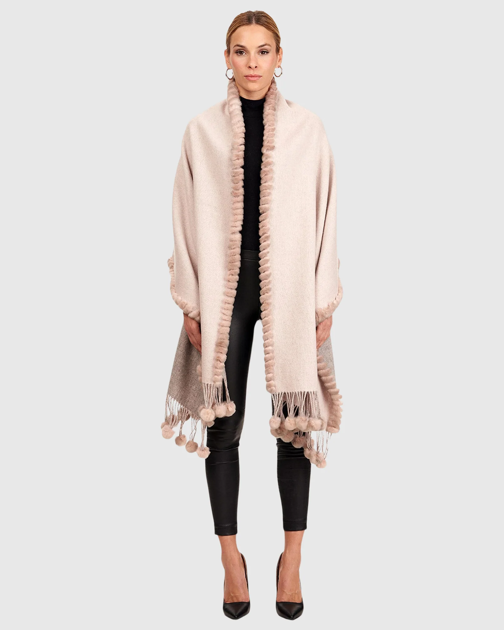 DOUBLE FACE CASHMERE/WOOL STOLE WITH REX RABBIT WHIPSTITCH TOP AND BOTTOM AND POMPOM SIDES - Image 5