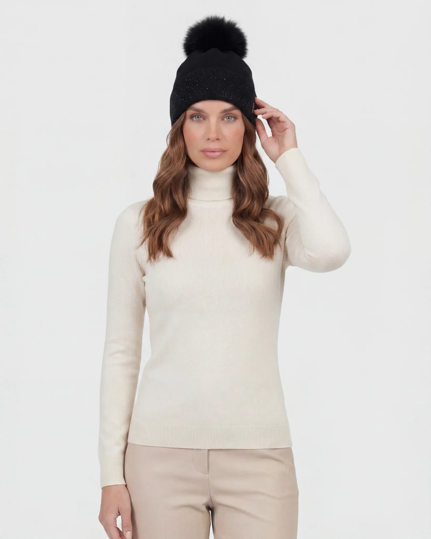 EMBELLISHED BEANIE WITH TOSCANA LAMB POMPOM - Image 7