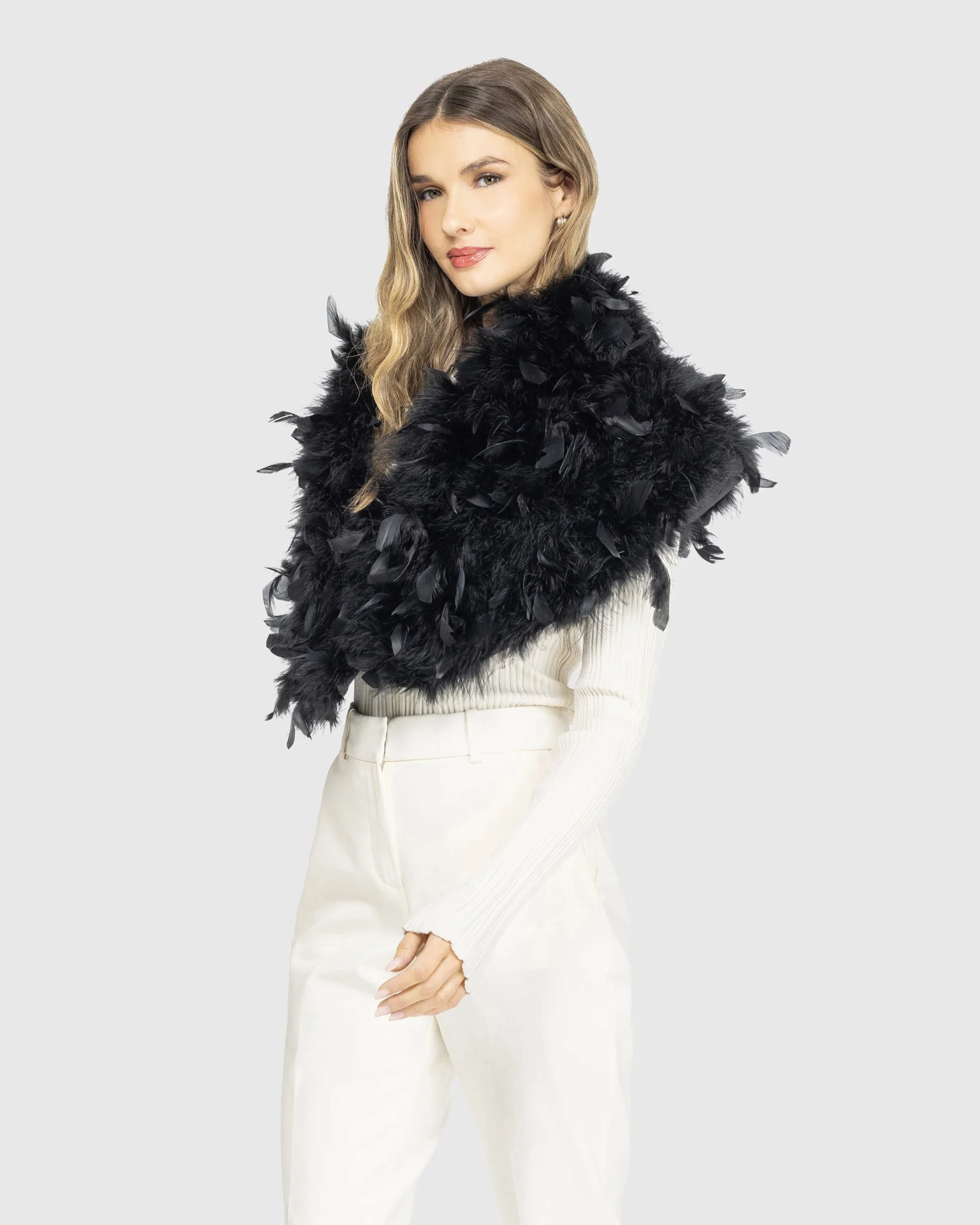 FEATHER SHOULDER SHRUG - Image 10