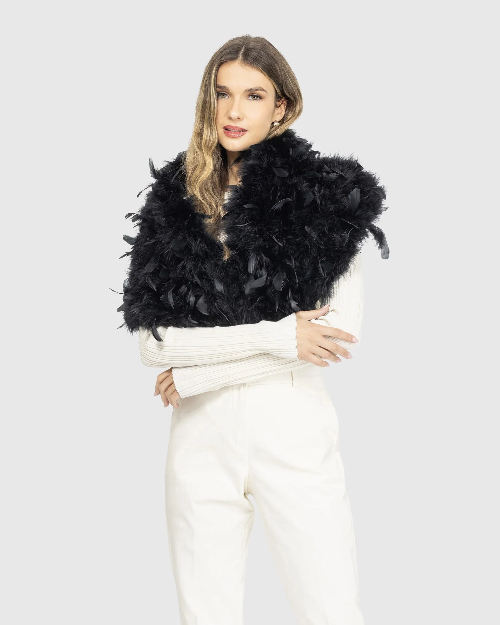 FEATHER SHOULDER SHRUG - Image 9