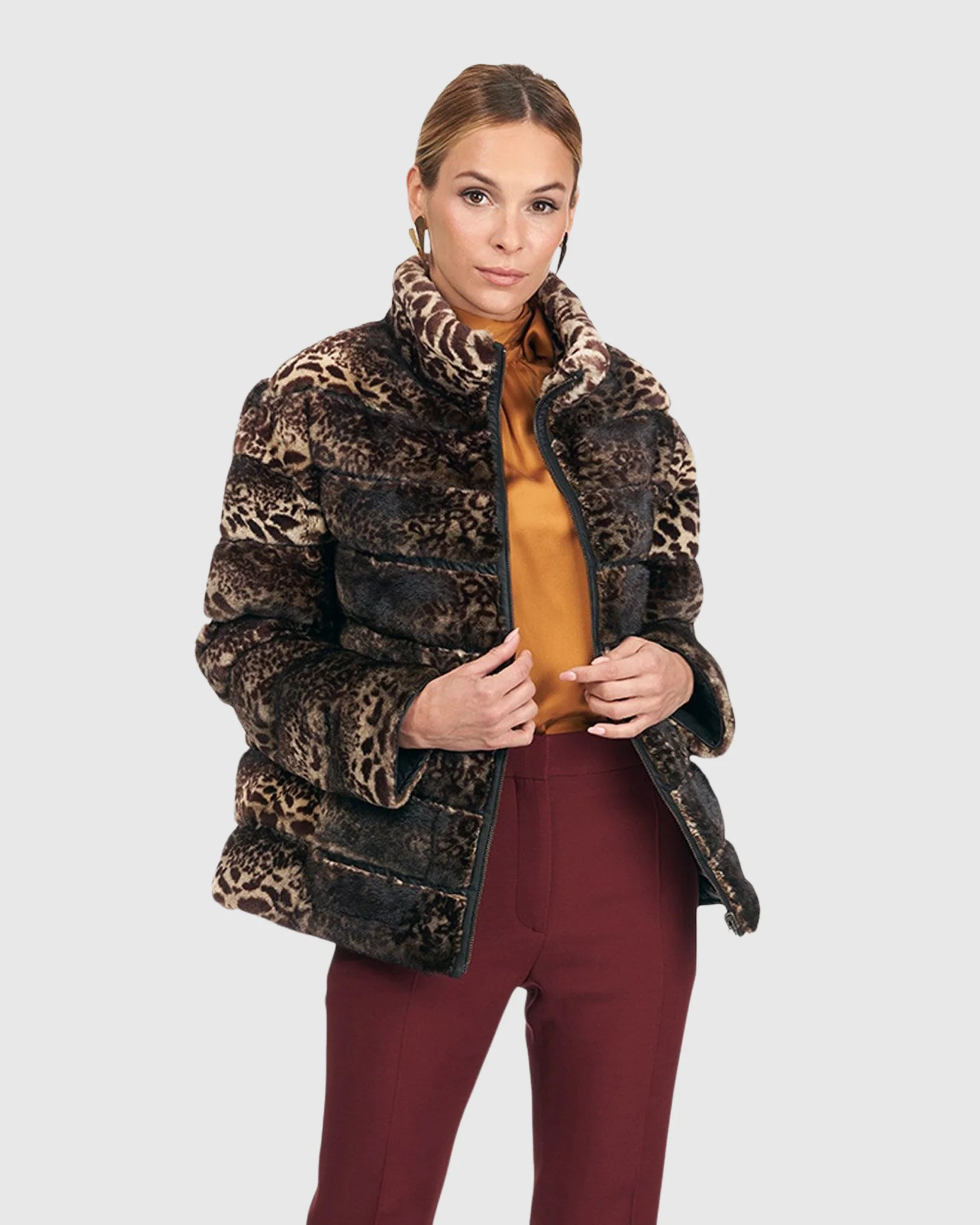 HORIZONTAL MINK JACKET, REVERSIBLE TO DOWN - Image 3