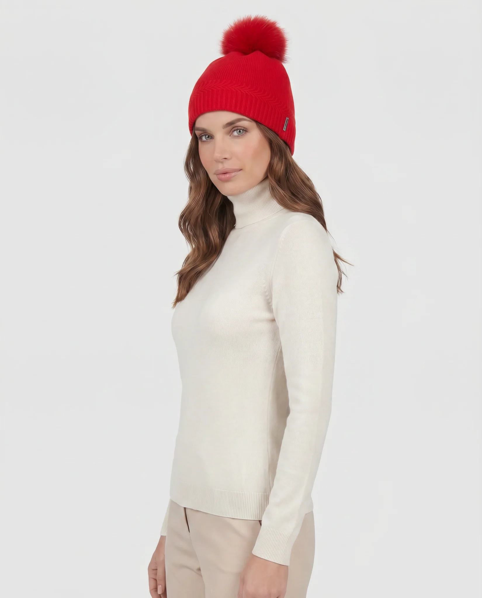 KNIT CASHMERE HAT WITH FOX POMPOM - Image 4