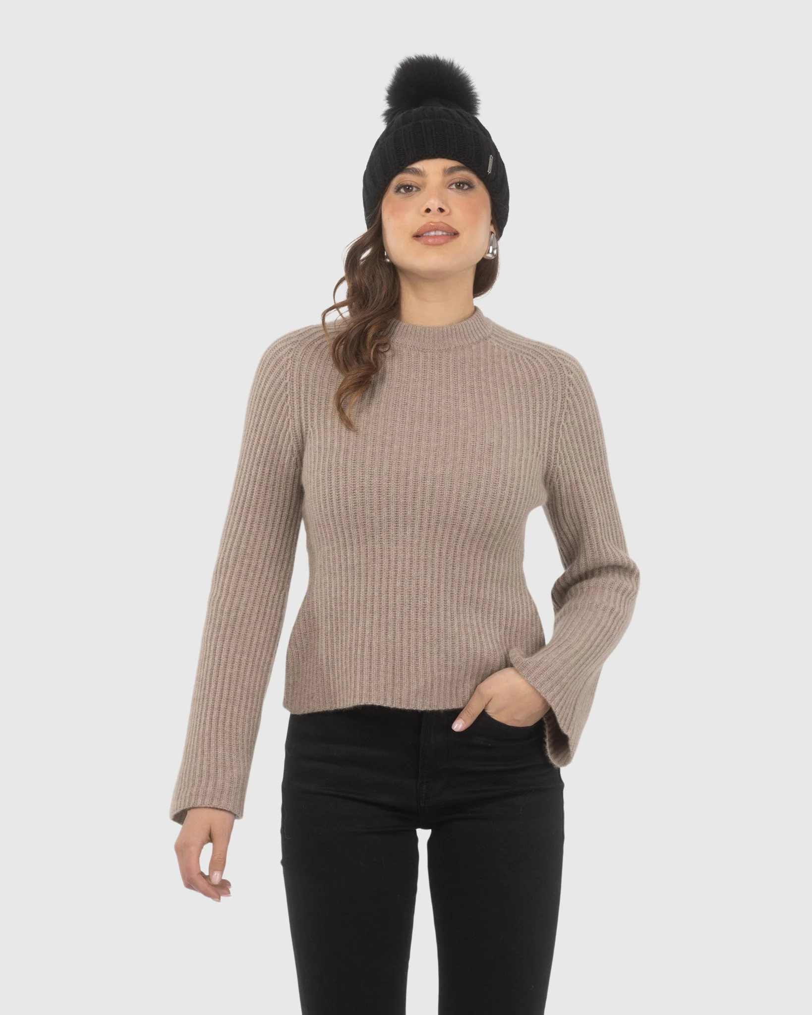 KNIT HAT WITH SELECT LAMB POM - Image 3