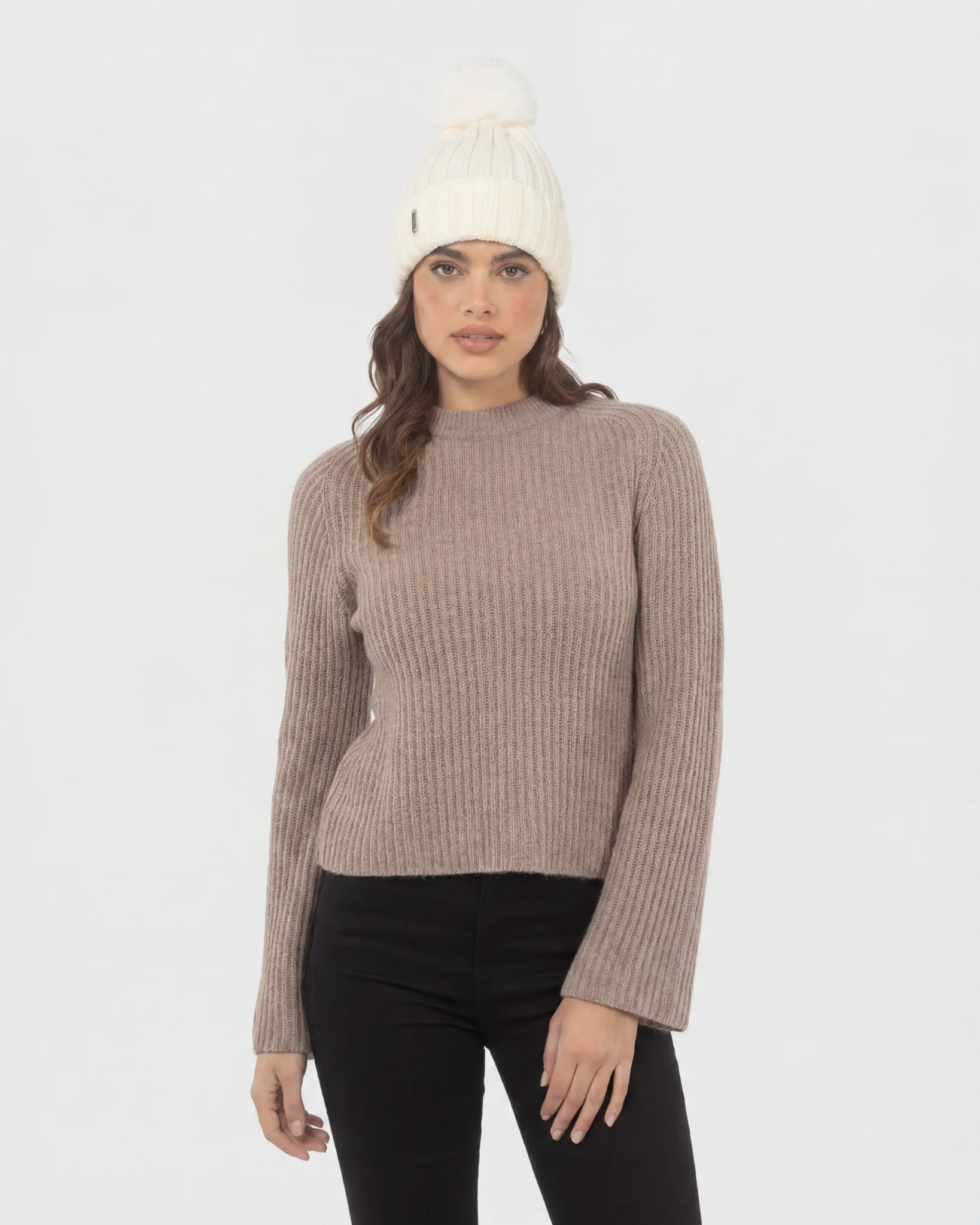 KNIT HAT WITH TOSCANA LAMB POMPOM - Image 7
