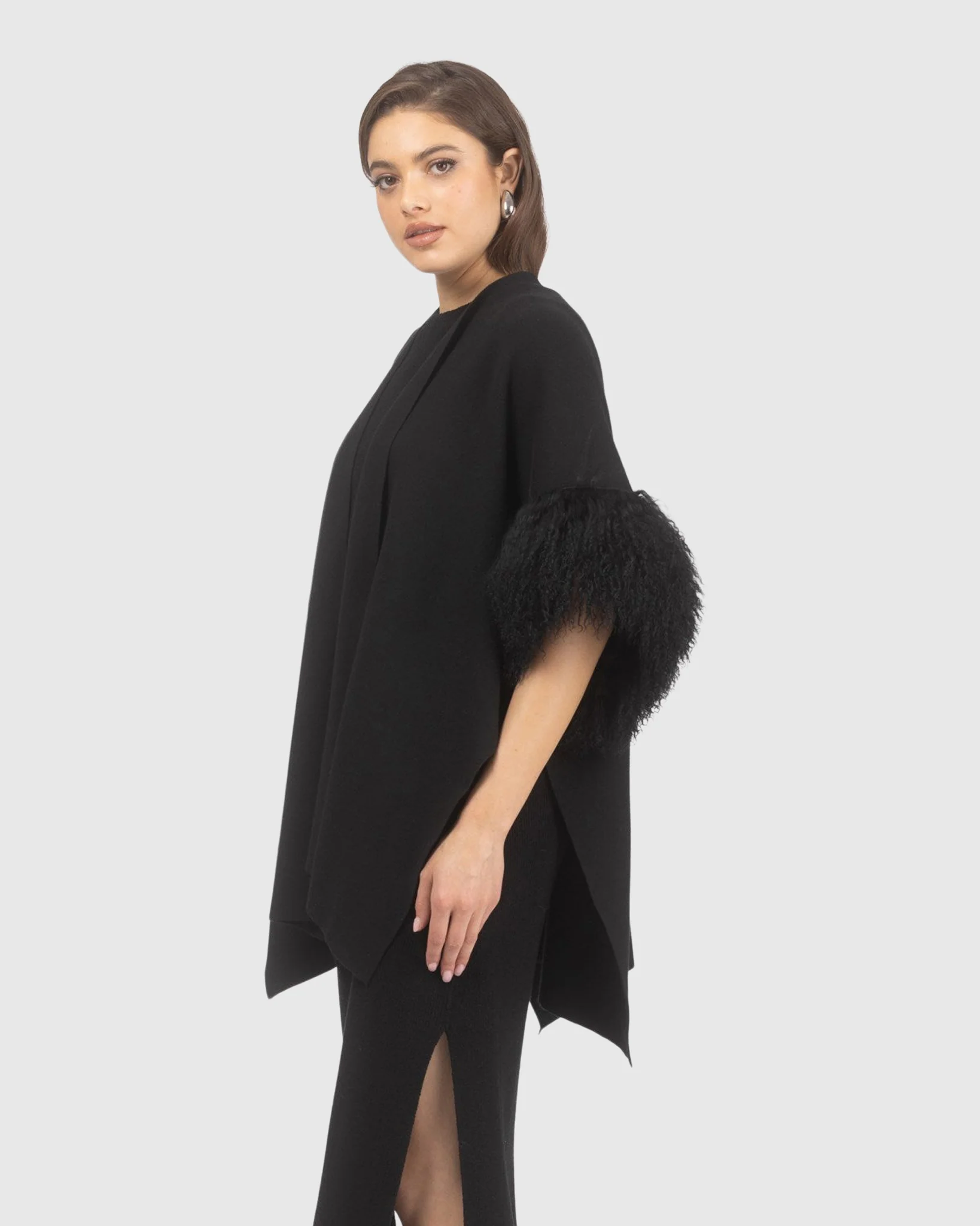 Knit Vest With Select Mongolian Shearling Lamb Trim (tg) - Image 9