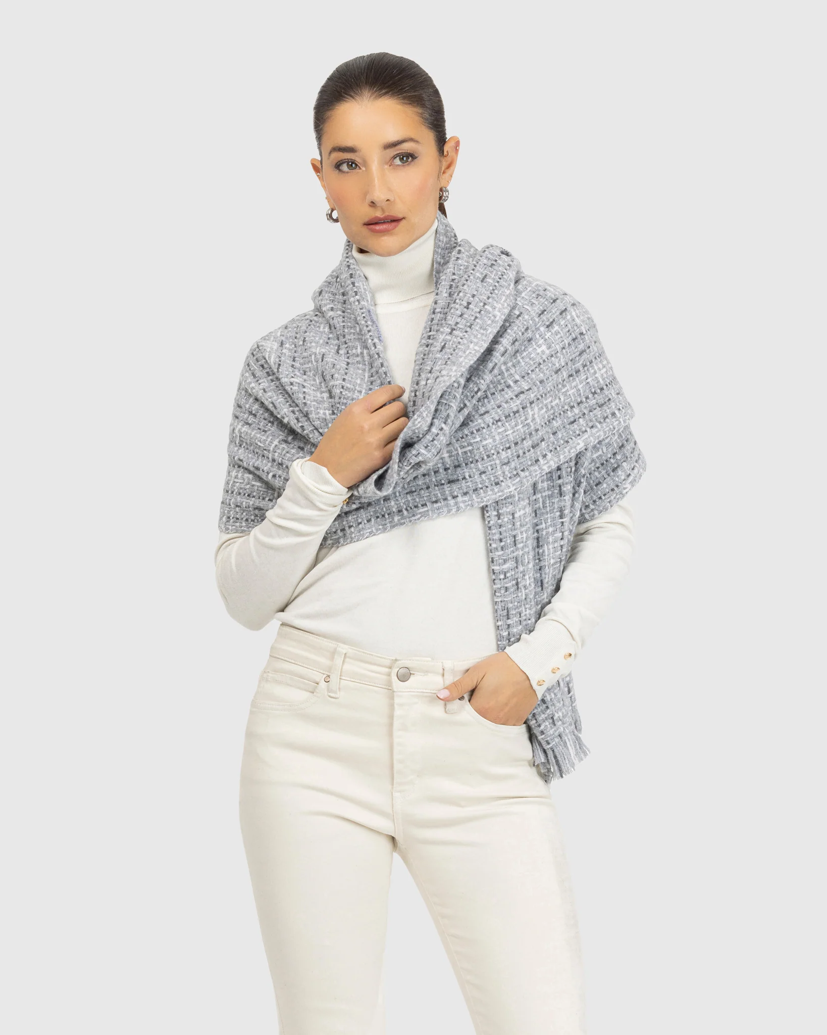 KNIT WOOL SHAWL - Image 3