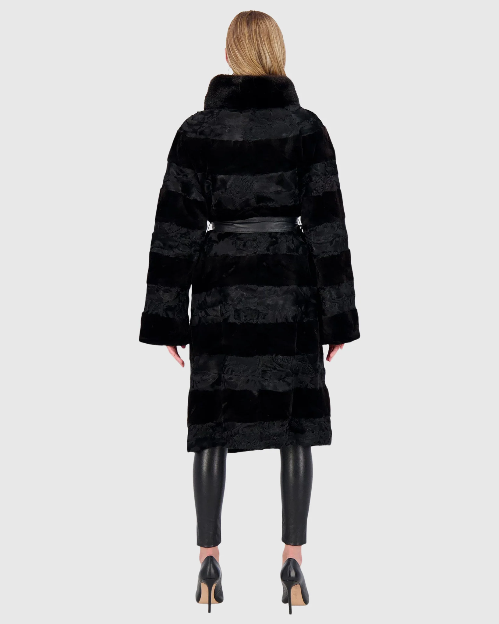 LAMB AND MINK SECTIONS SHORT COAT, LEATHER BELT - Image 4