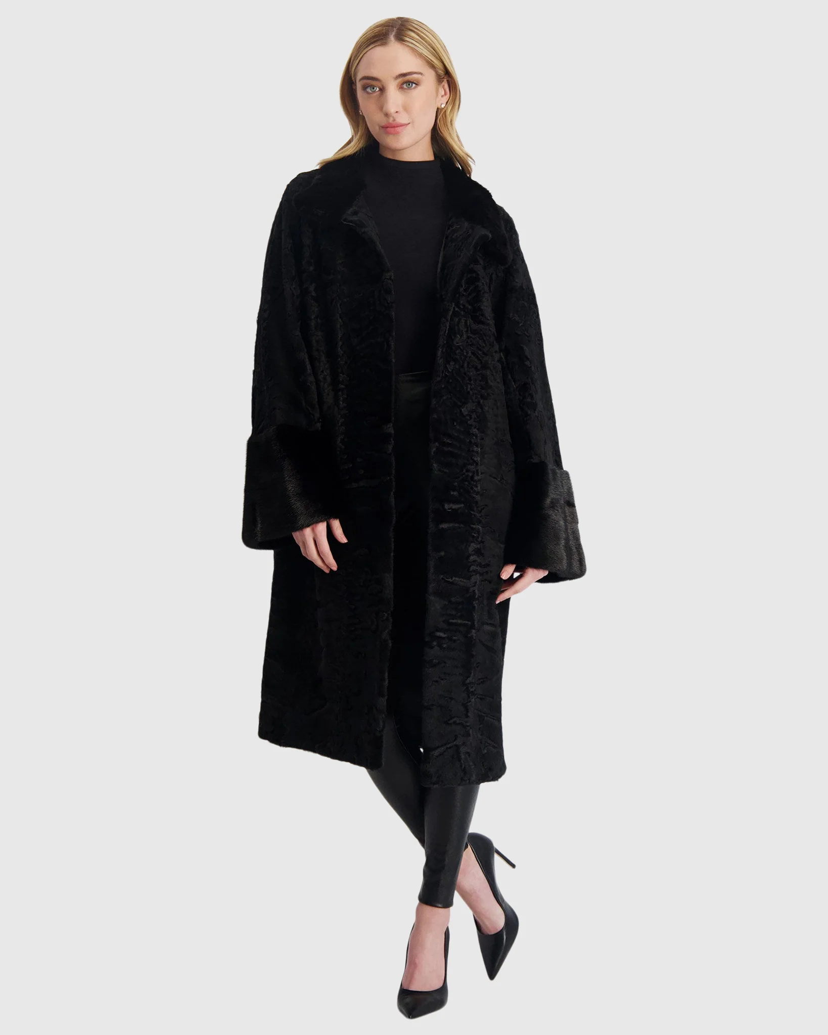 LAMB SHORT COAT WITH MINK TRIM - Image 10