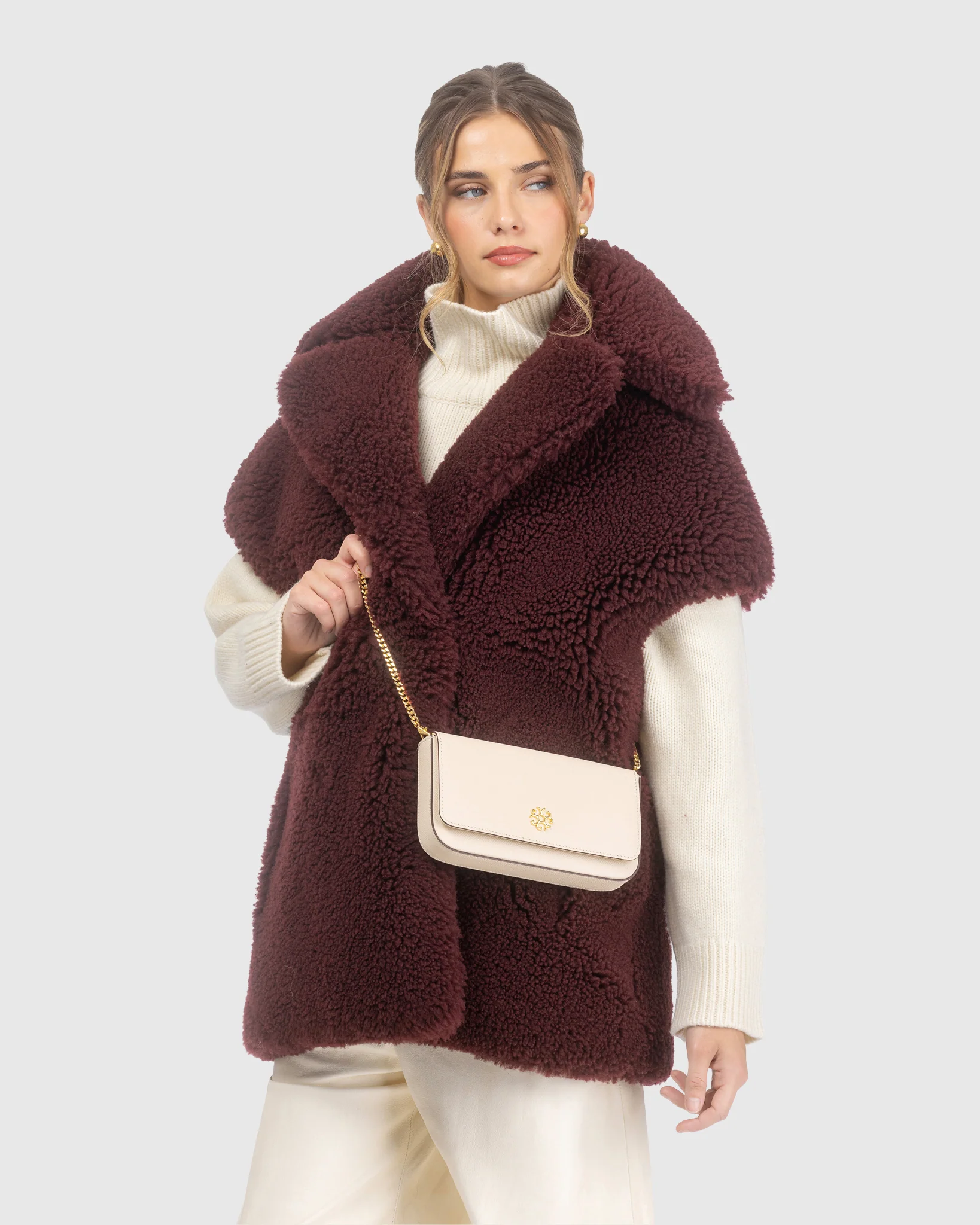 LEATHER CROSSBODY BAG - Image 16