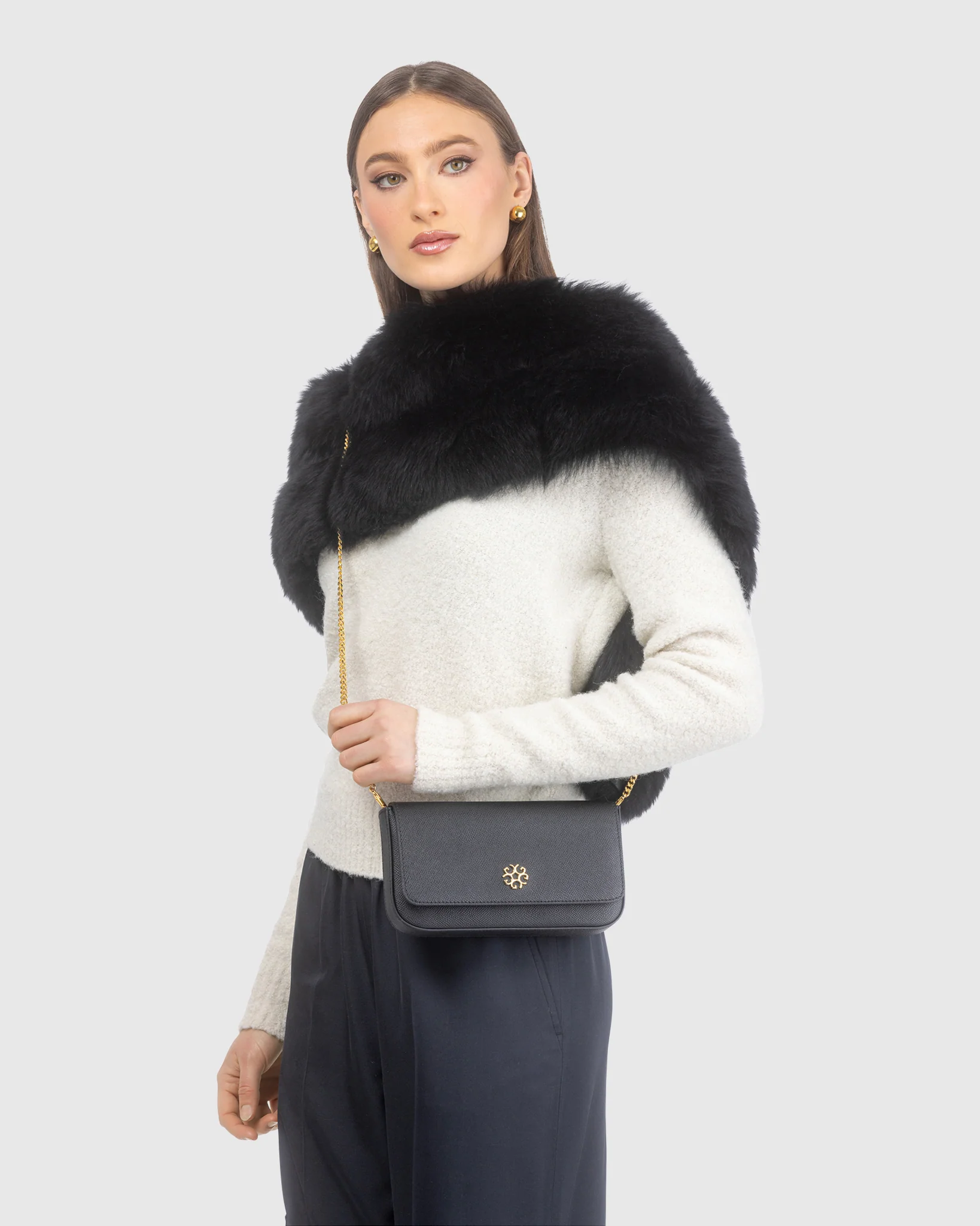 LEATHER CROSSBODY BAG - Image 17
