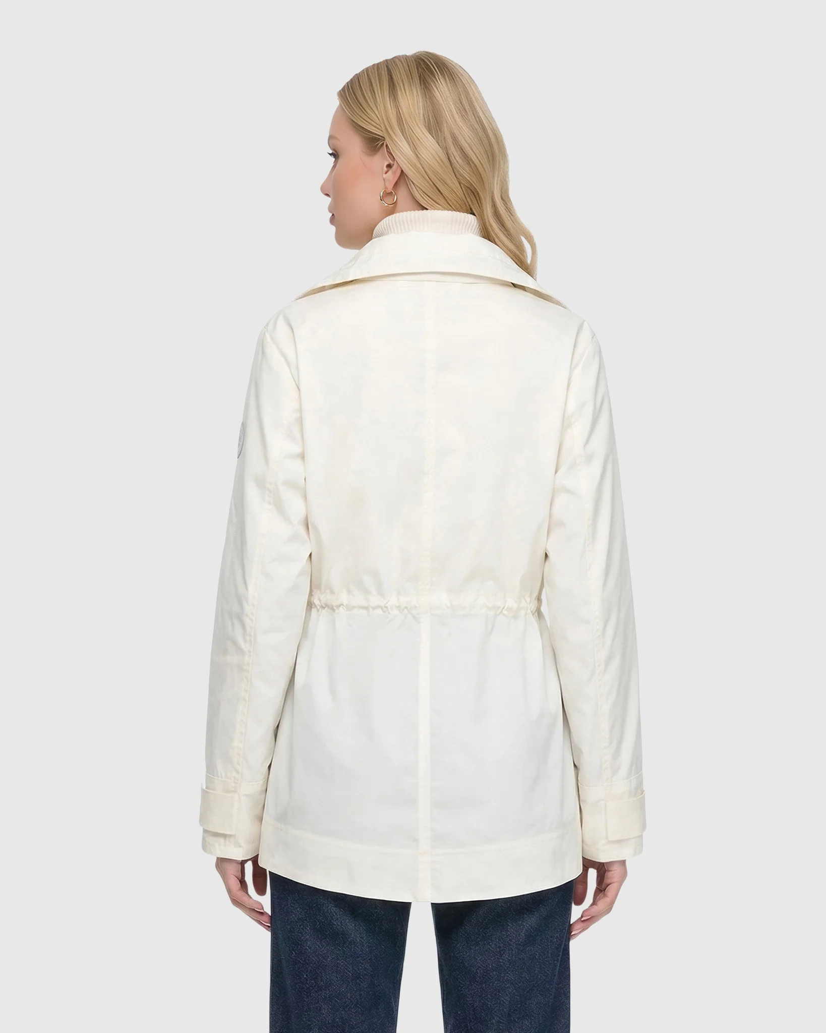 Lightweight Jacket With Concealed Hood - Image 15