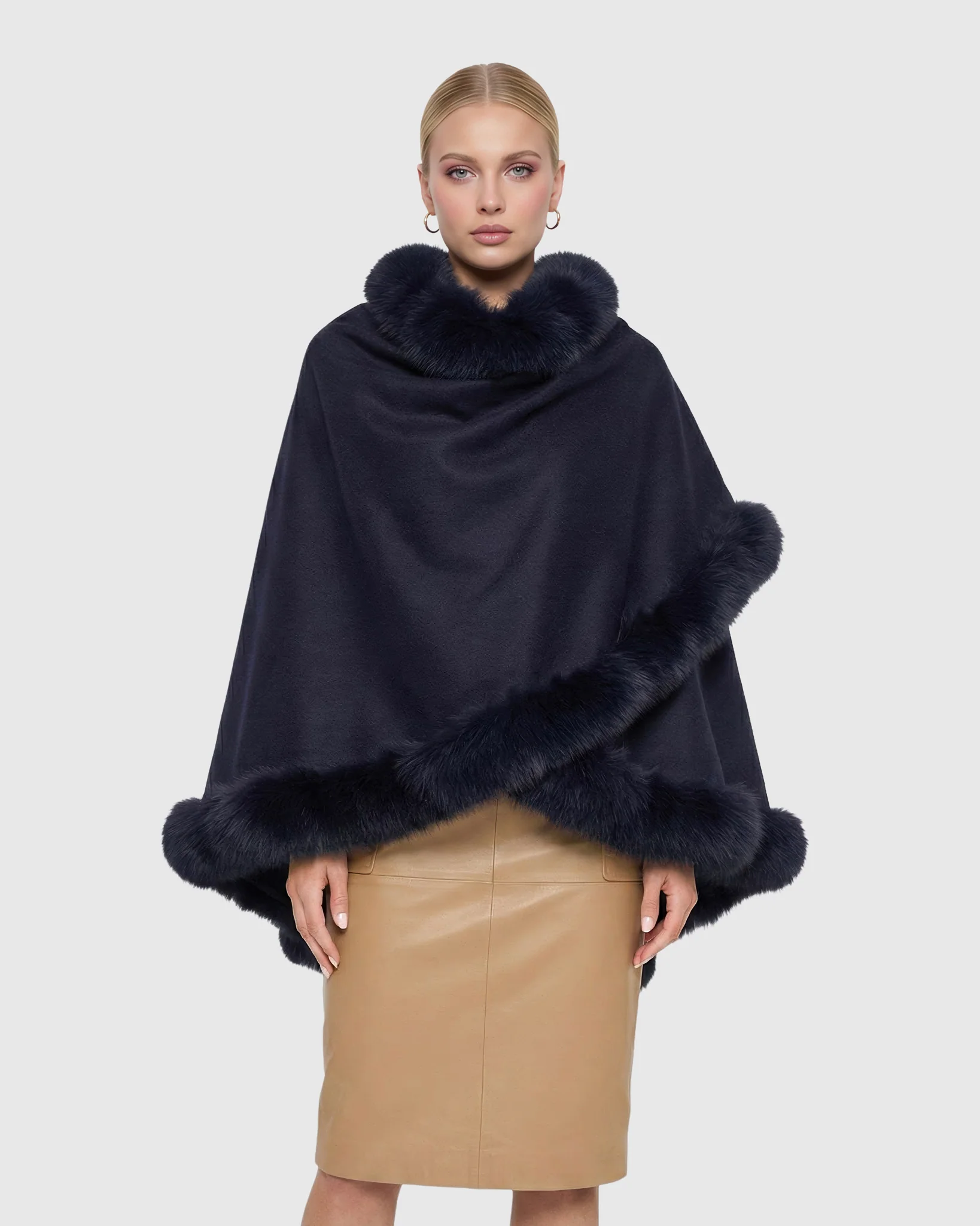CASHMERE CAPE WITH FOX TRIM - Image 29