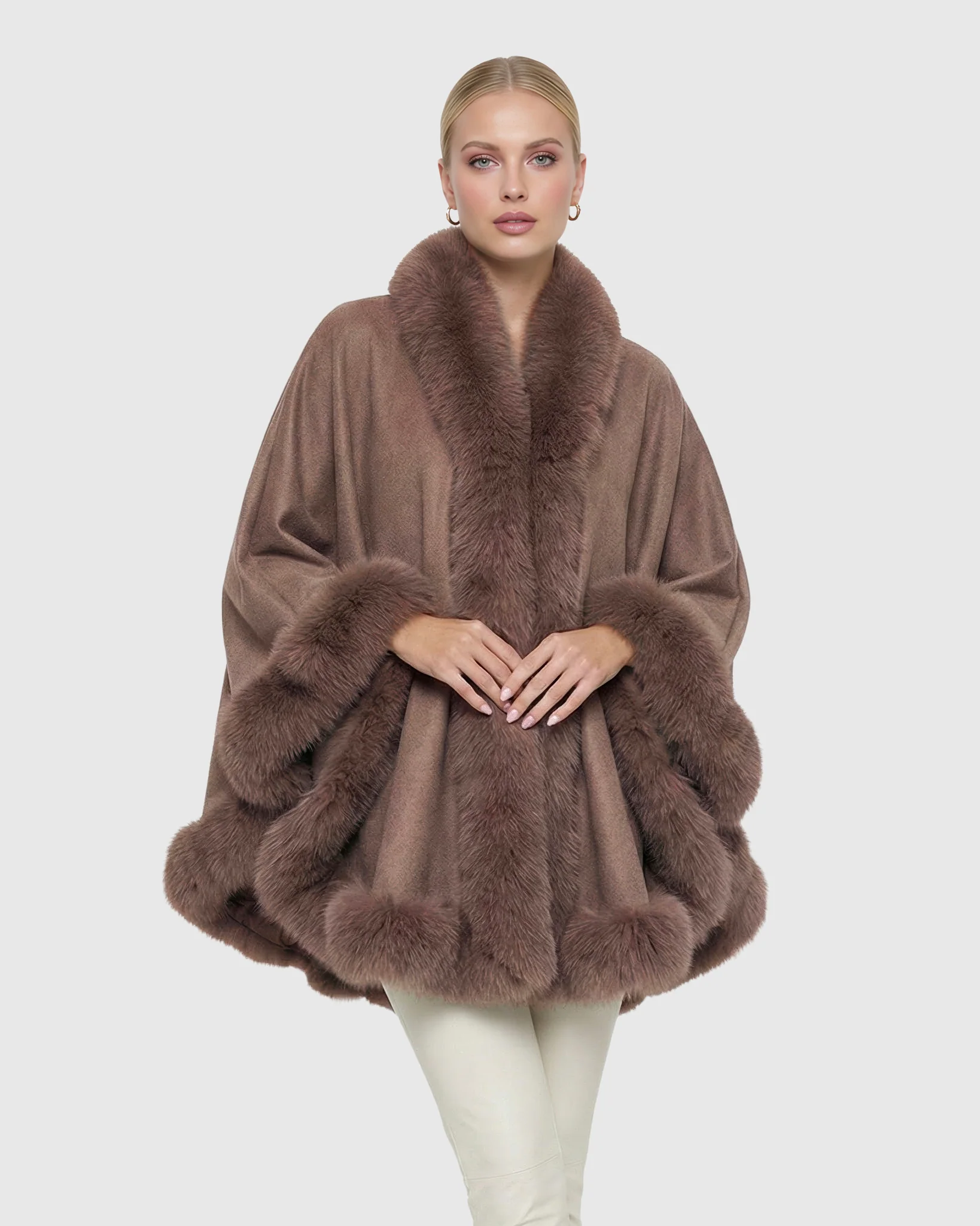 CASHMERE CAPE WITH FOX TRIM - Image 33