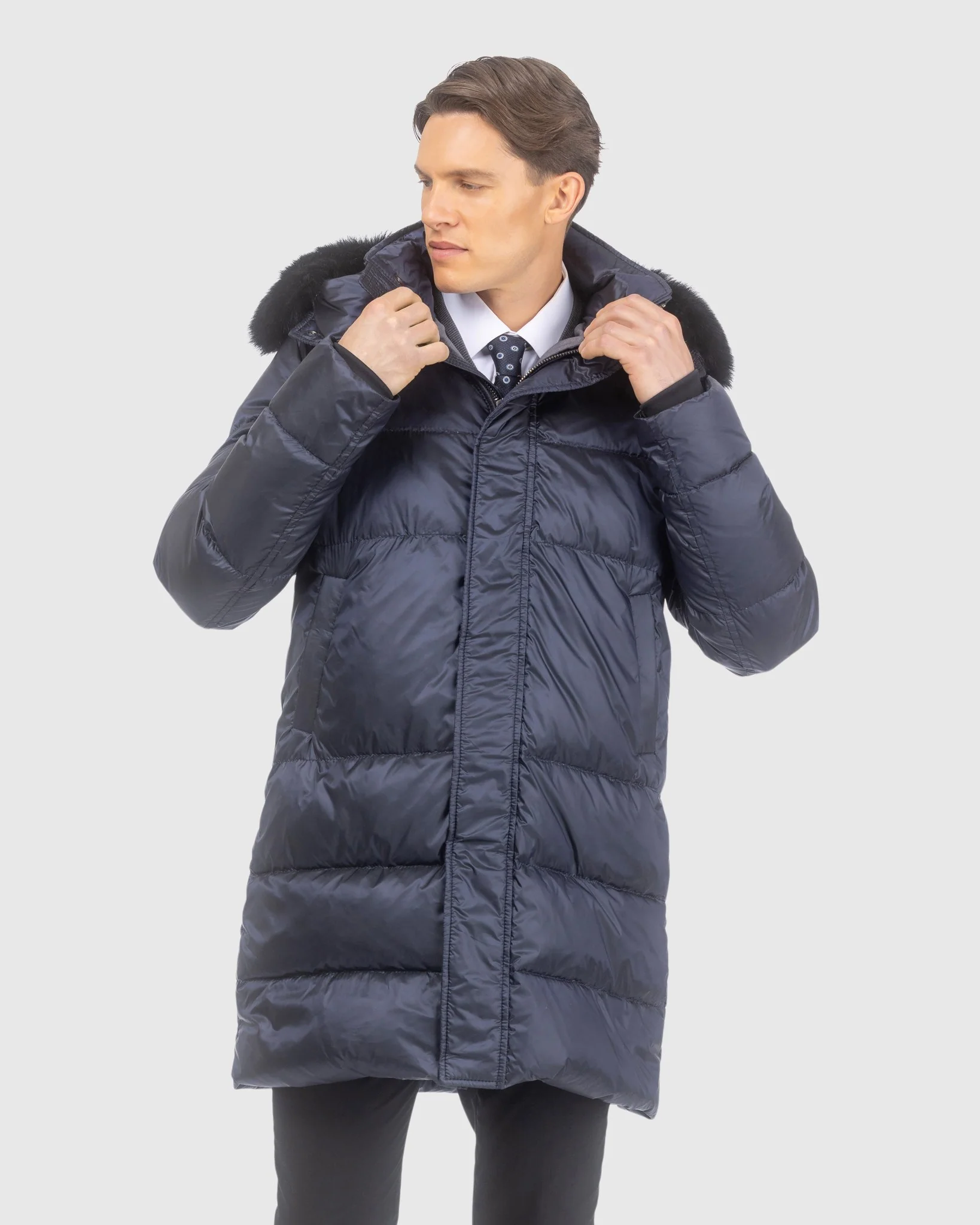 MENS APRES-SKI JACKET WITH DETACHABLE TOSCANA LAMB HOOD TRIM - Image 9