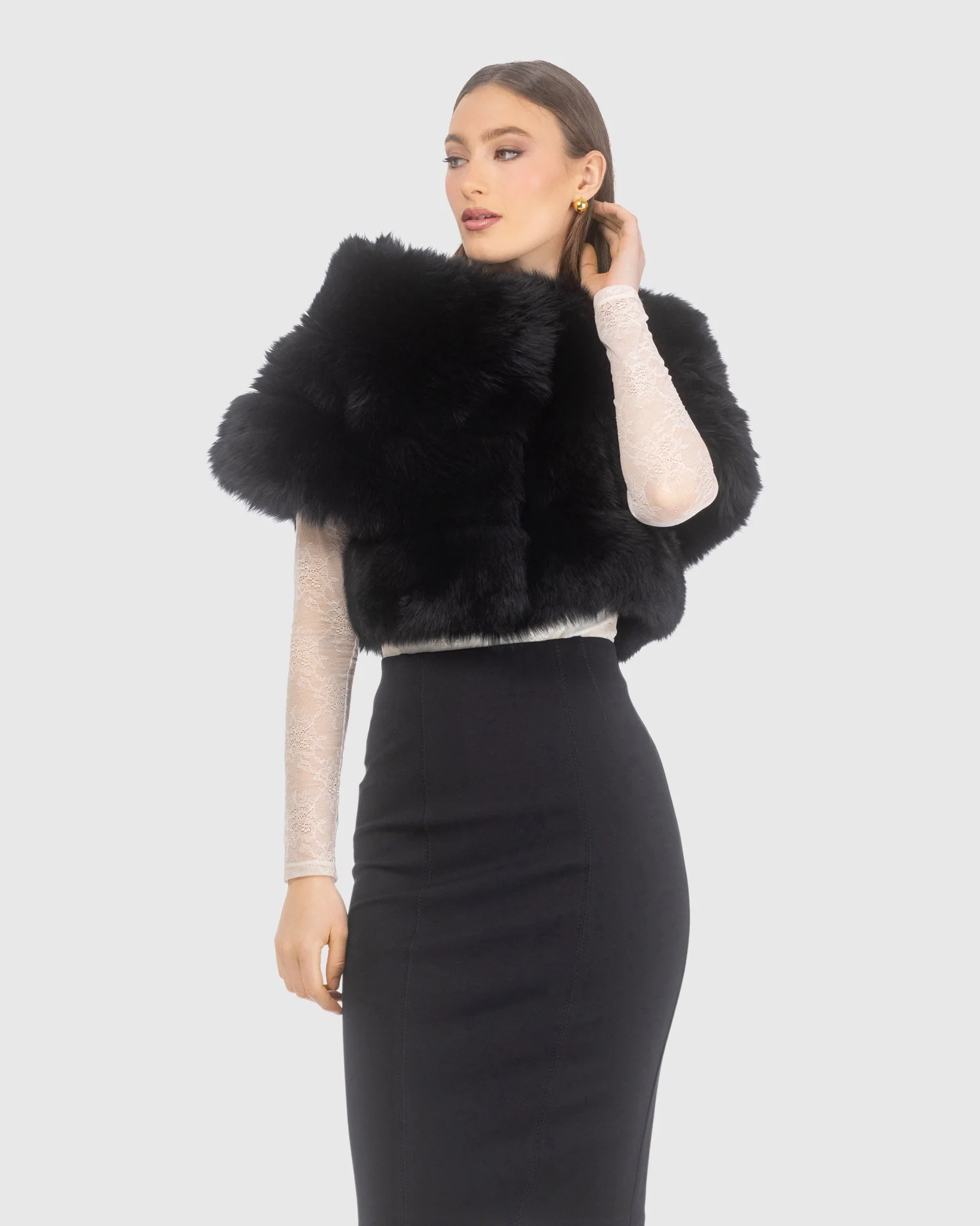 Merinillo Shearling Lamb Capelet - Image 4