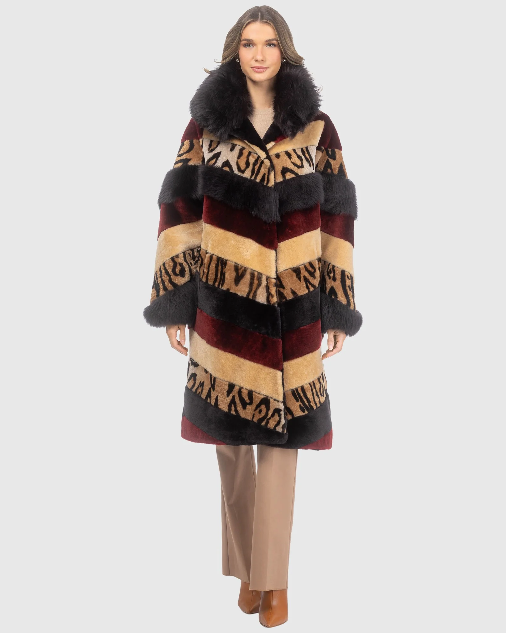 Merino Shearling Lamb And Merinillo Shearling Lamb Short Coat - Image 3