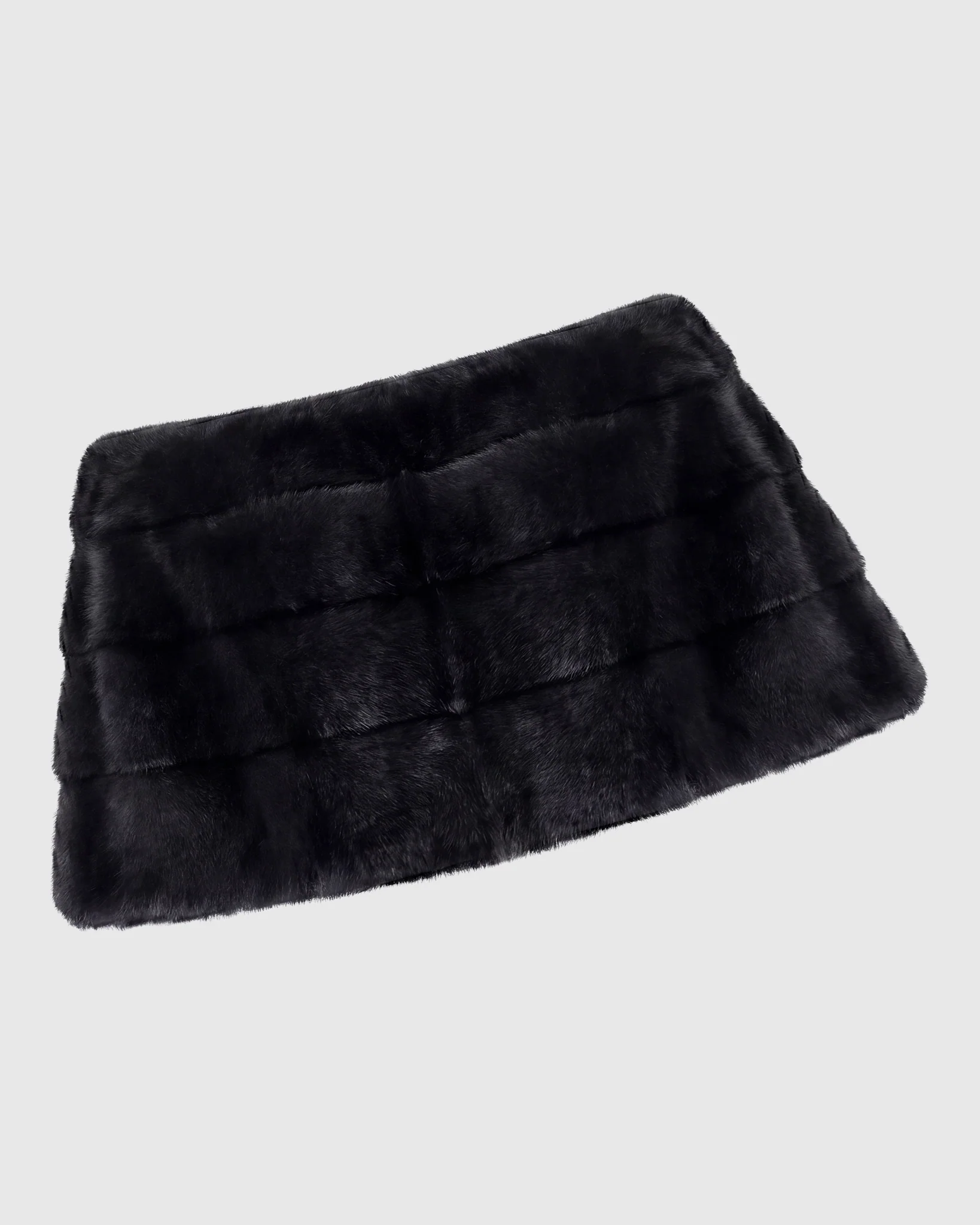 MINK CAPE - Image 12