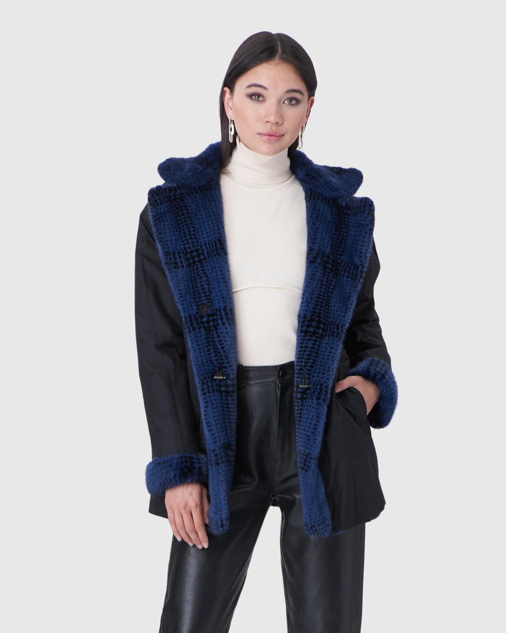 Mink Jacket With Notch Collar - Image 4