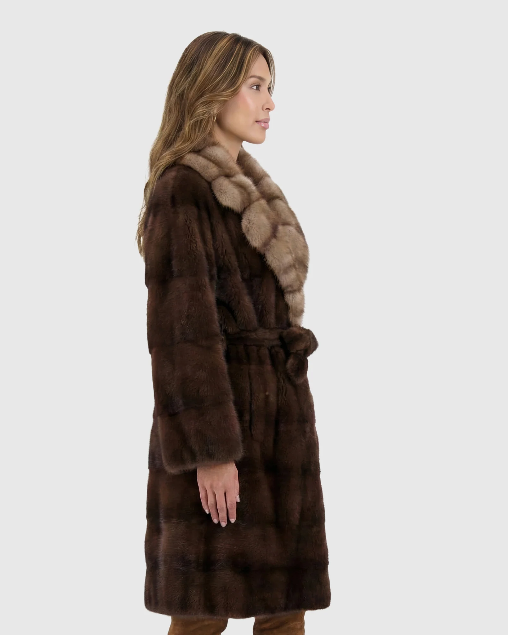 MINK JACKET WITH SABLE COLLAR, MINK BELT - Image 2