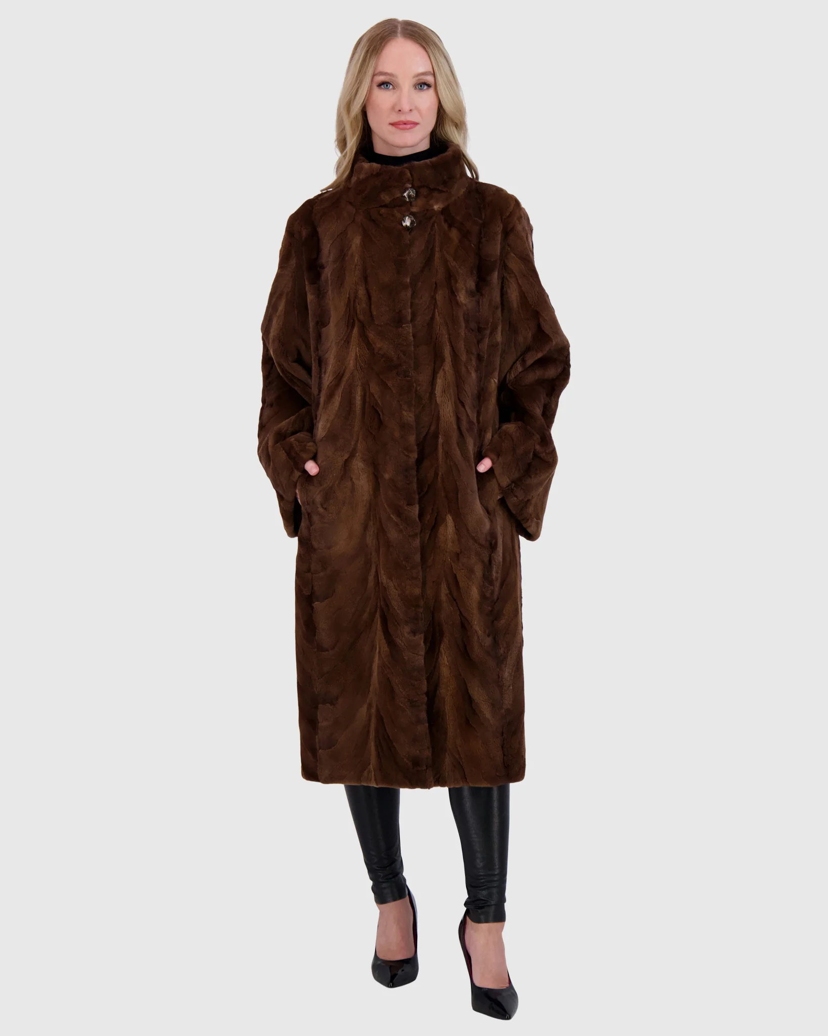 MINK SECTIONS SHORT COAT - Image 5