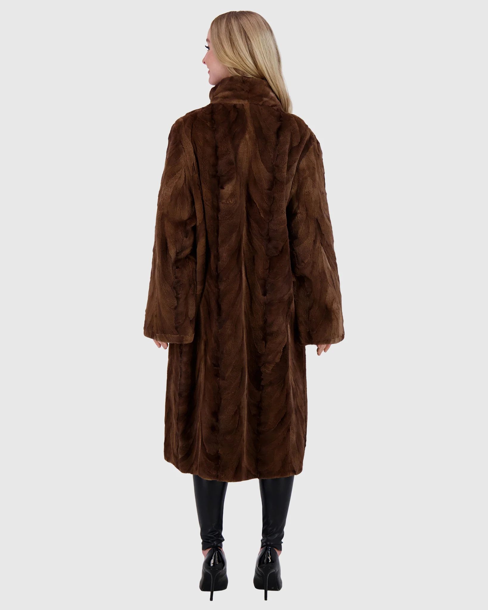 MINK SECTIONS SHORT COAT - Image 7