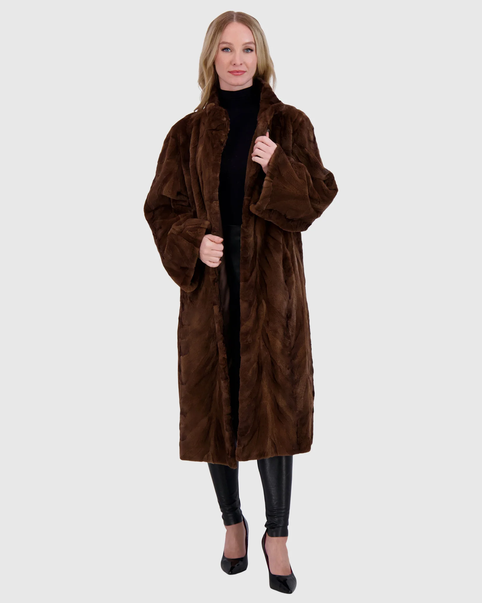 MINK SECTIONS SHORT COAT - Image 8