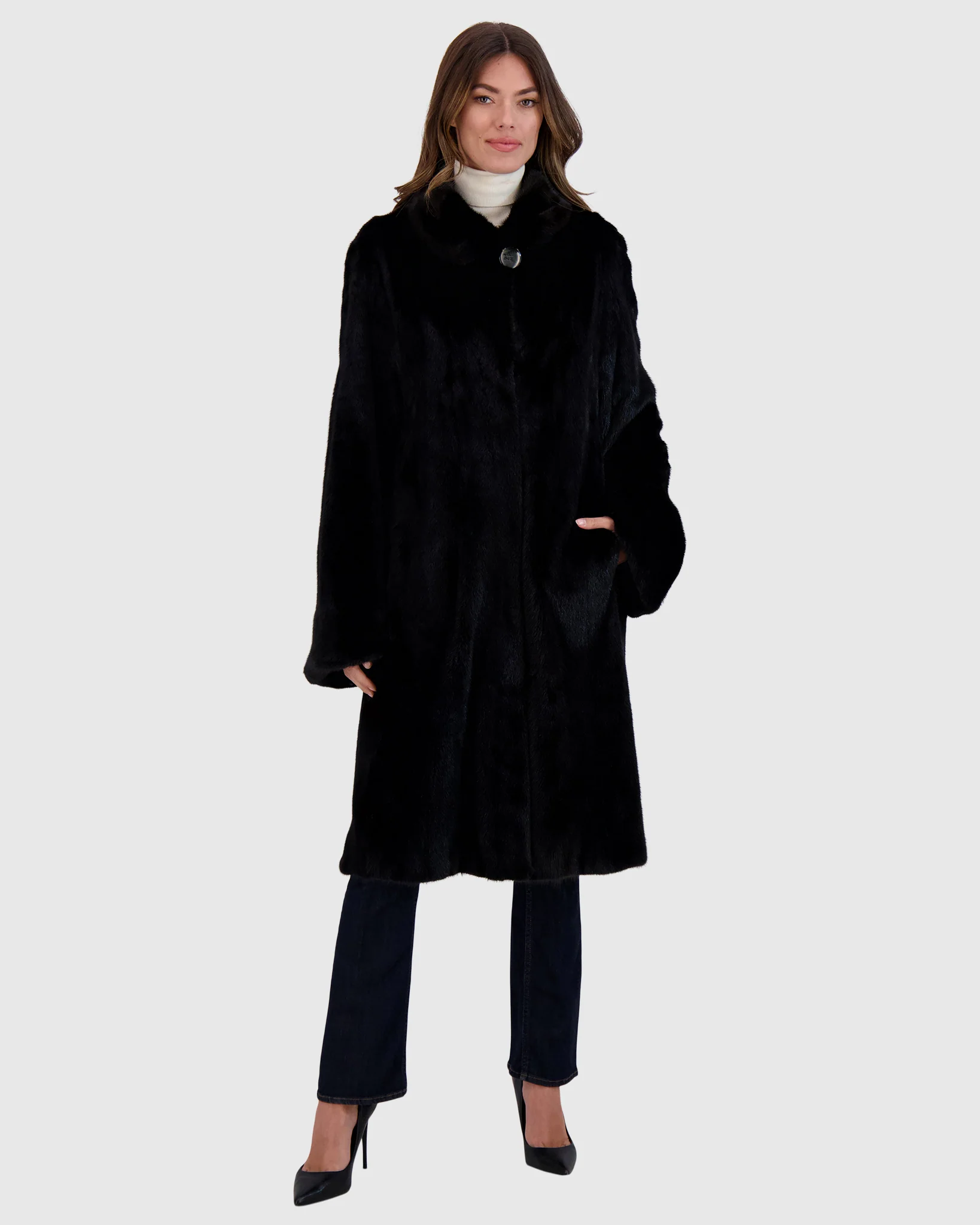 MINK SHORT COAT - Image 5