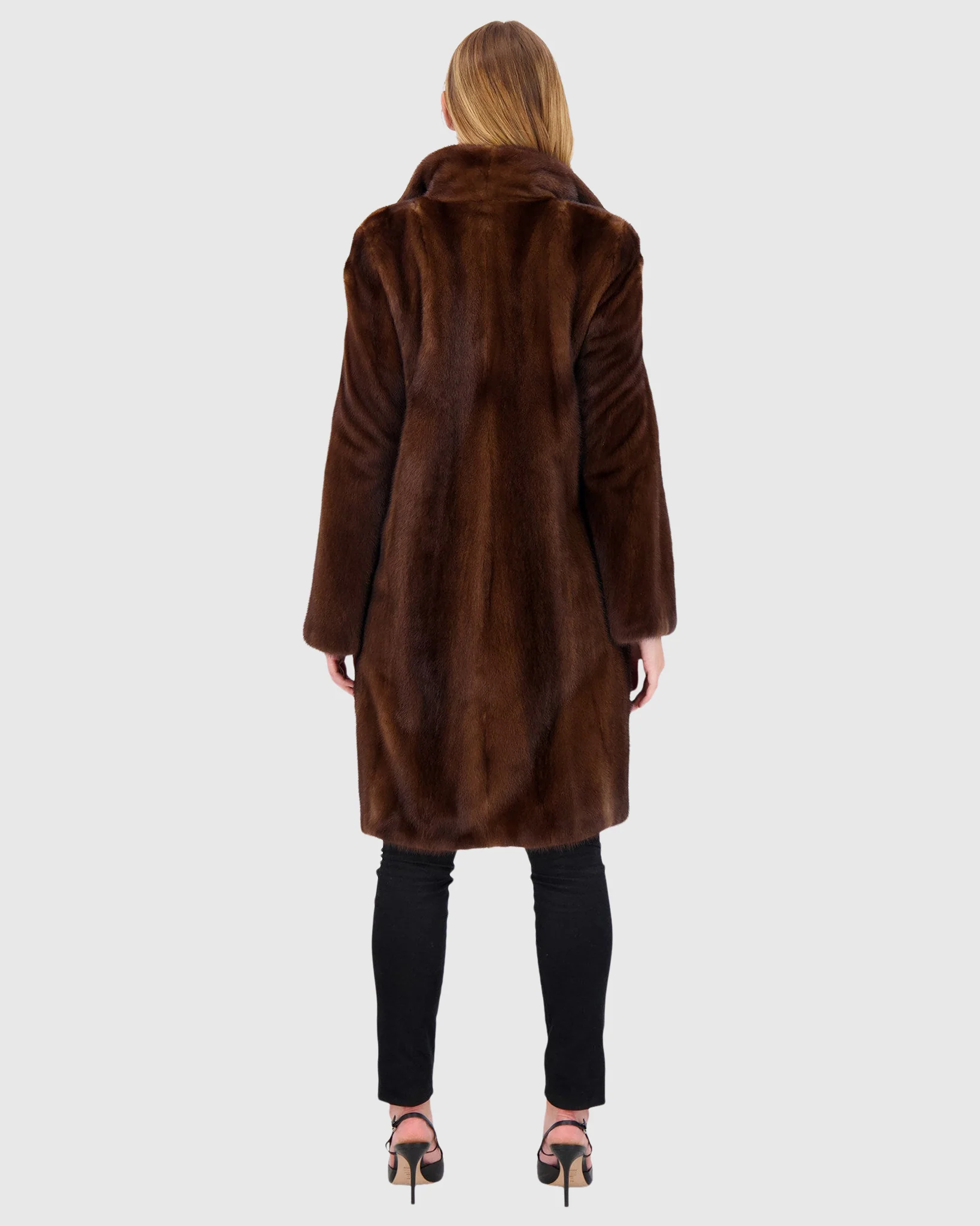 MINK SHORT COAT - Image 4