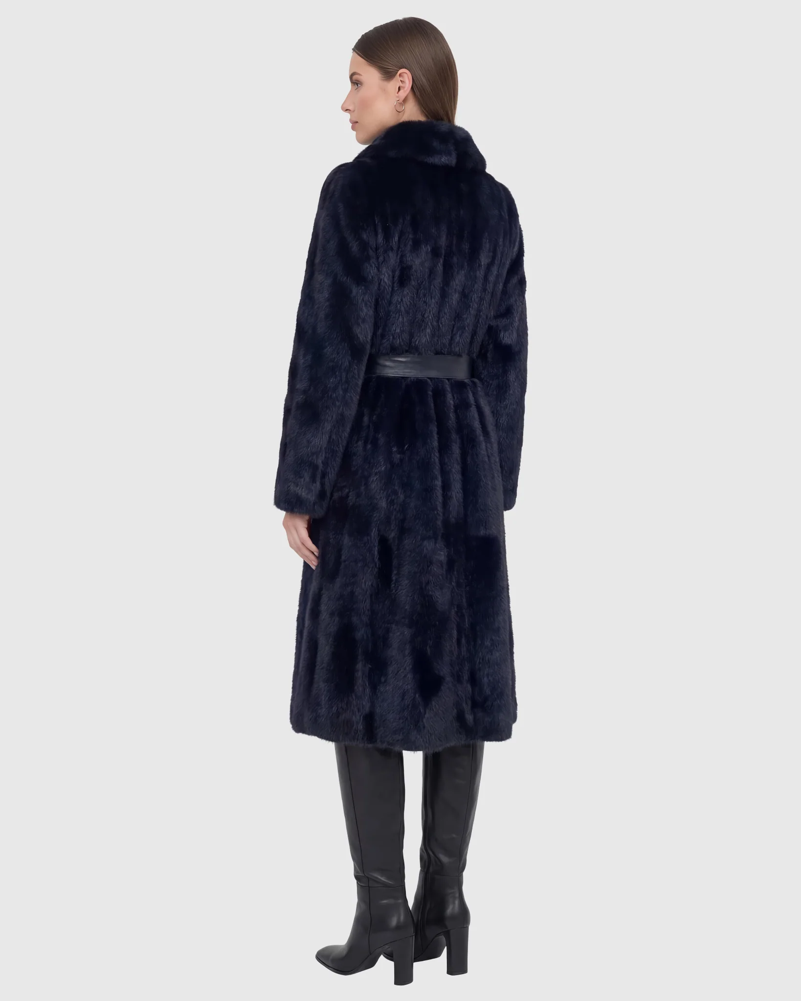 MINK SHORT COAT - Image 3
