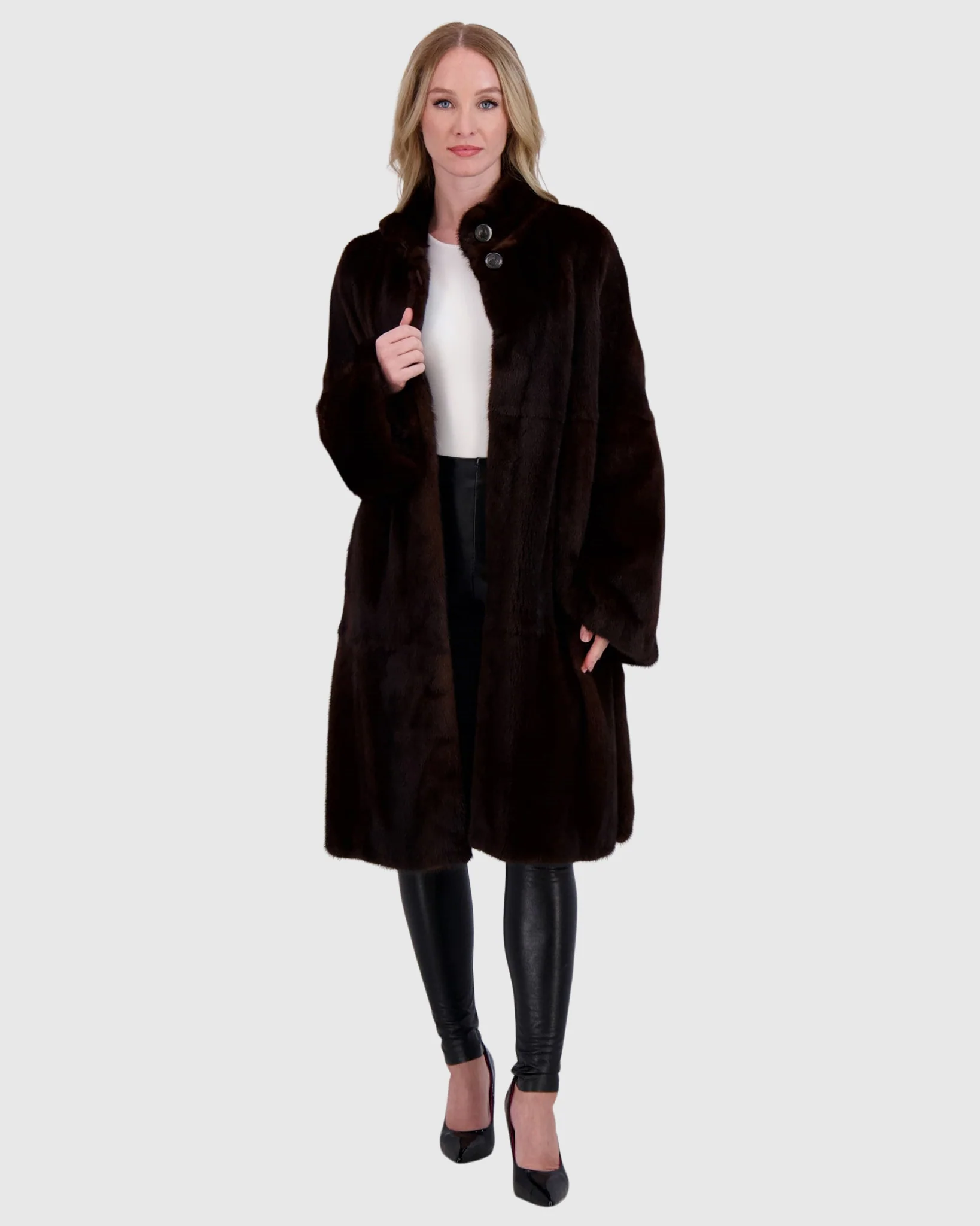 MINK SHORT COAT - Image 2