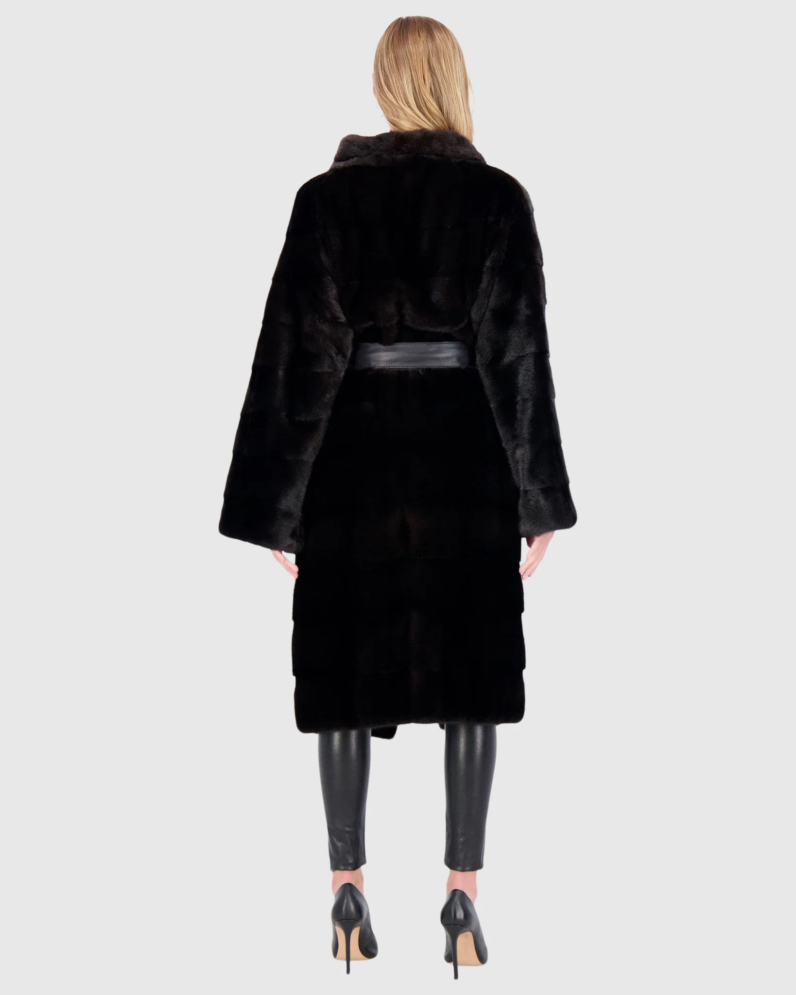 MINK SHORT COAT - Image 3
