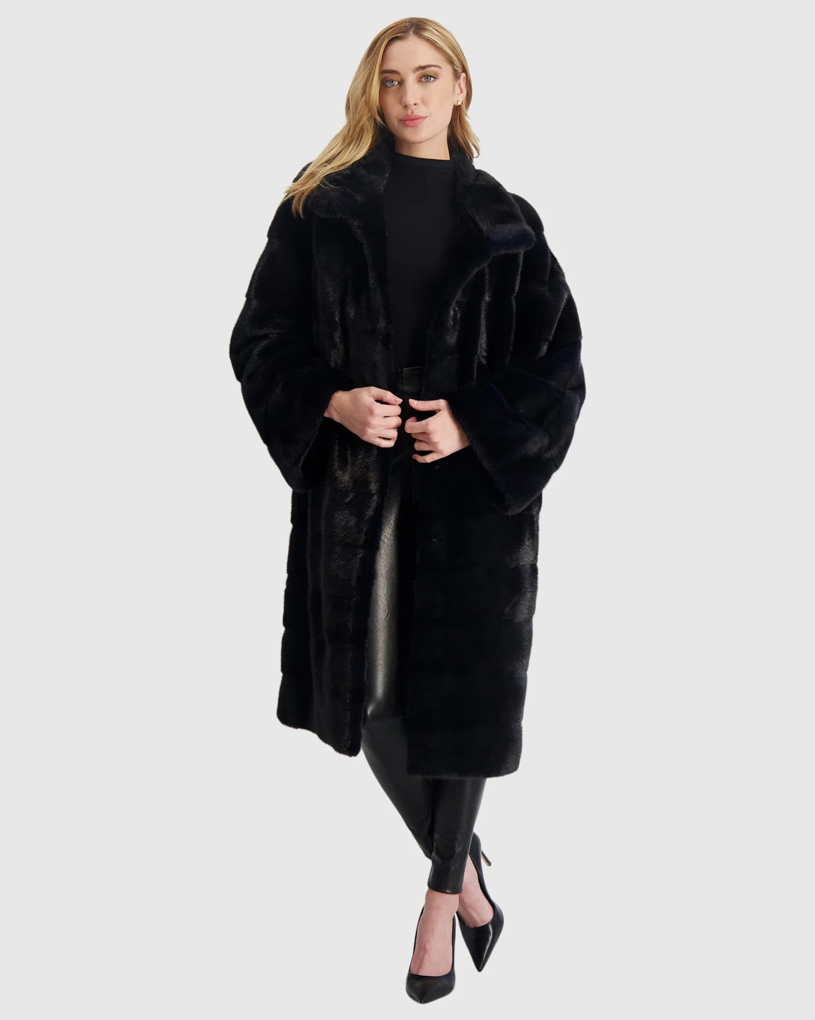 MINK SHORT COAT - Image 5