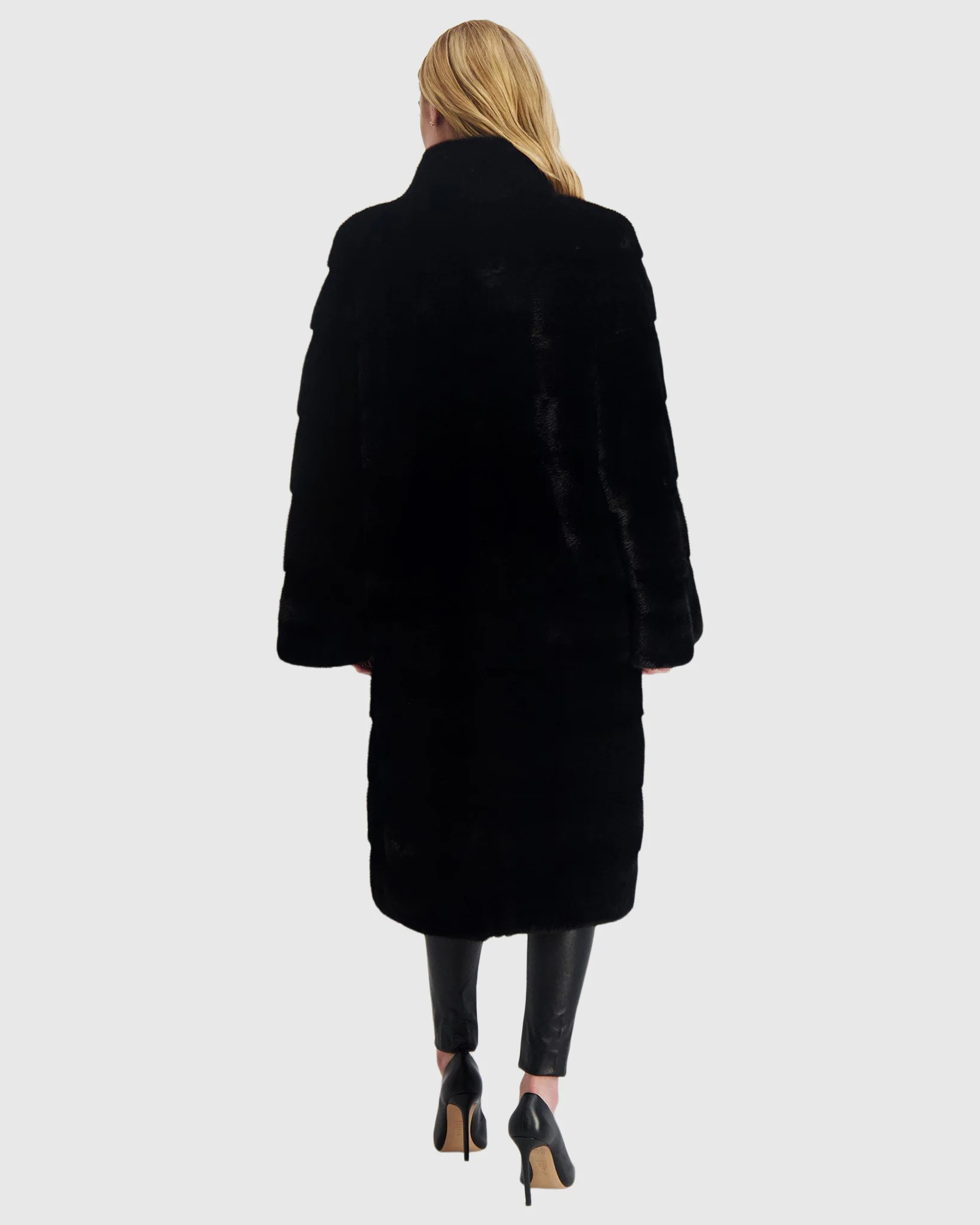 MINK SHORT COAT - Image 9