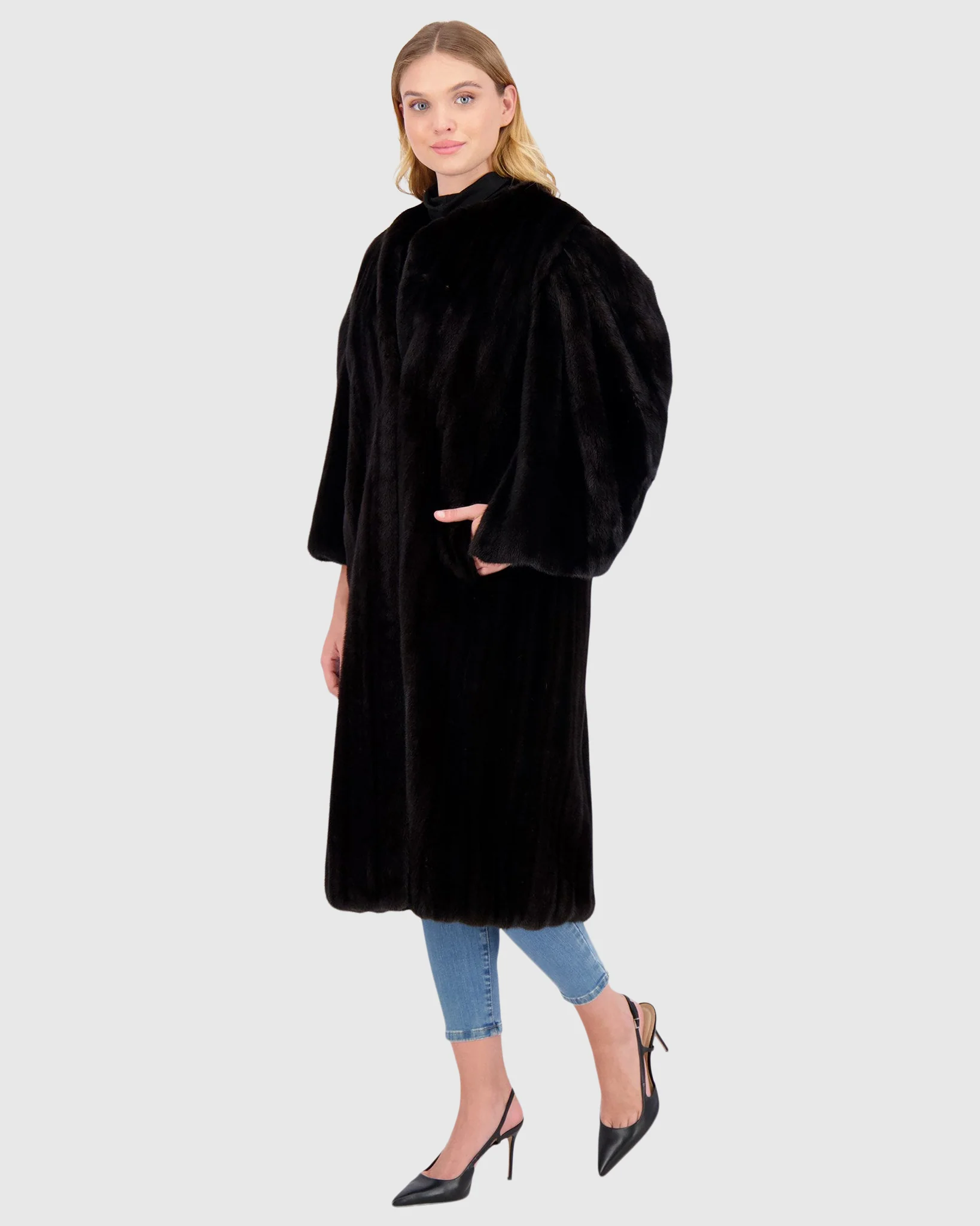 MINK SHORT COAT WITH CAPE TOP - Image 3