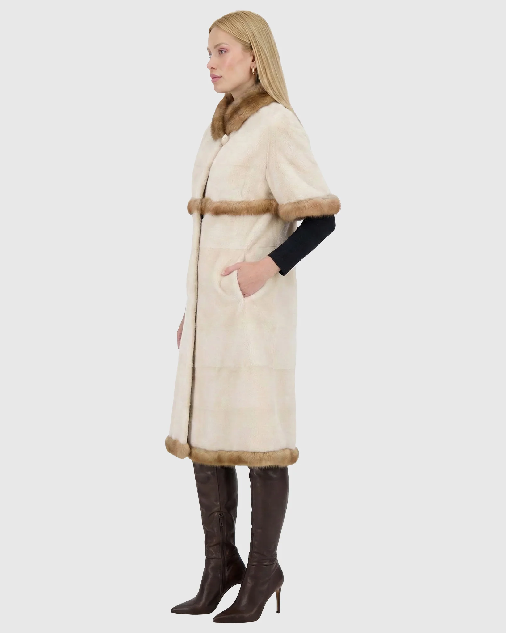 MINK SHORT COAT WITH SABLE TRIM, SHORT SLEEVES - Image 3