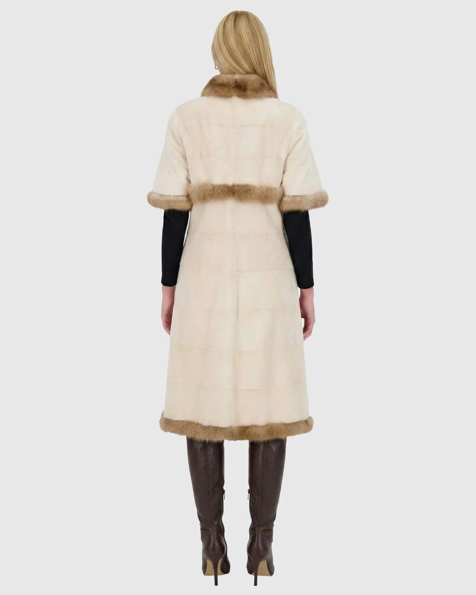 MINK SHORT COAT WITH SABLE TRIM, SHORT SLEEVES - Image 4