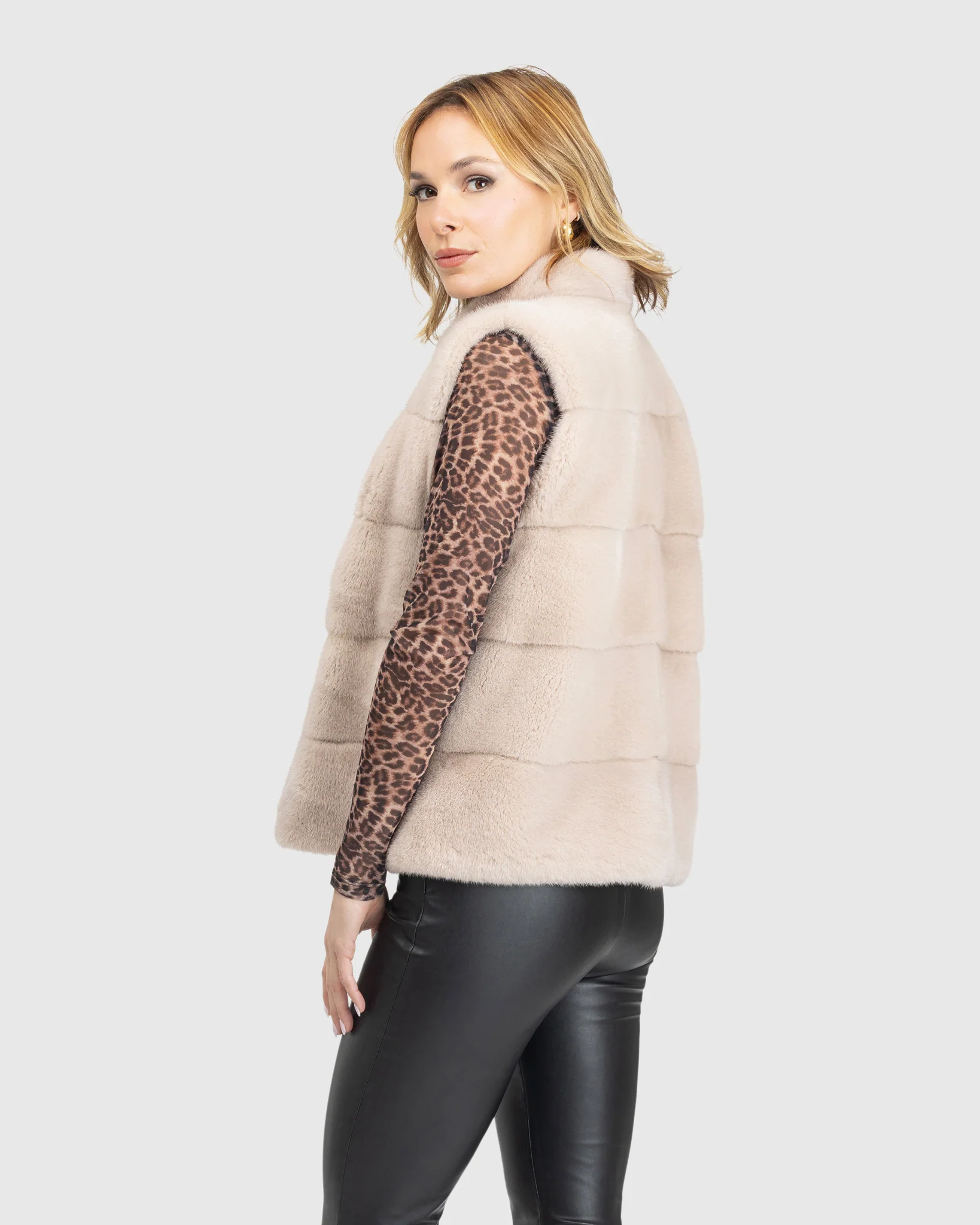 MINK VEST - Image 14