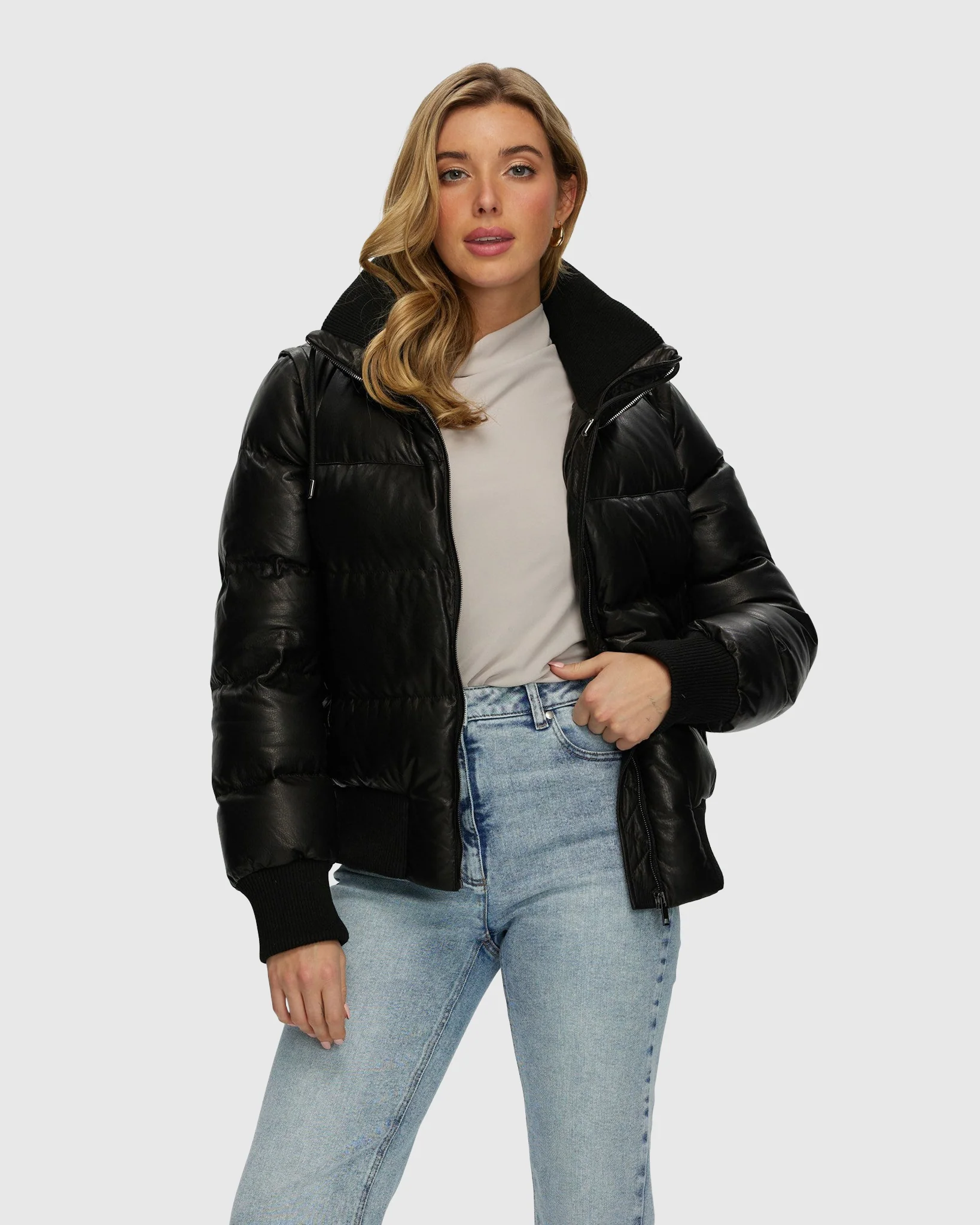 Quilted Leather Jacket With Detachable Sleeves - Image 5