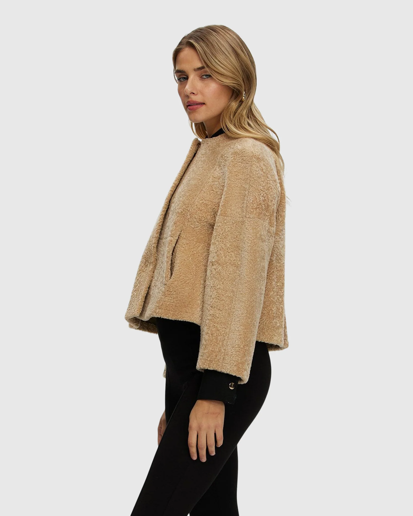 Reversible Collarless New Zealand Shearling Lamb Jacket With 3/4 Sleeves - Image 30