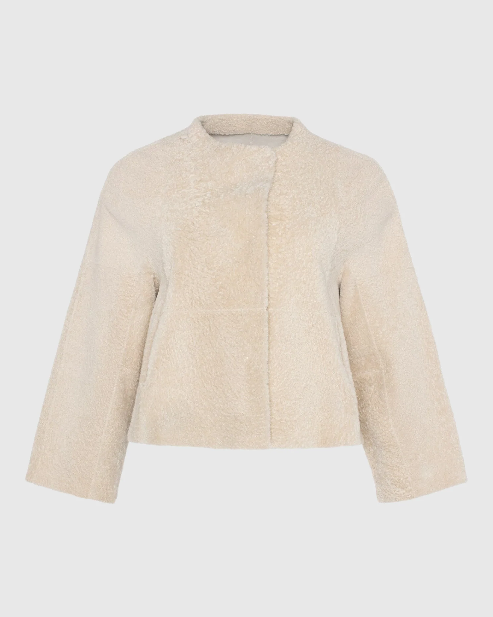 Reversible Collarless New Zealand Shearling Lamb Jacket With 3/4 Sleeves - Image 33