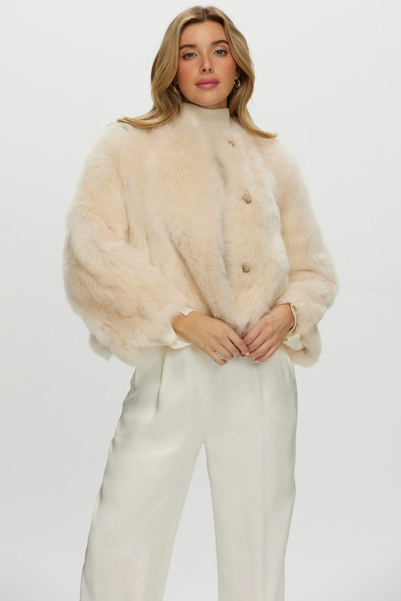 Reversible Collarless Toscana Shearling Lamb Jacket With 3/4 Sleeves - Image 18