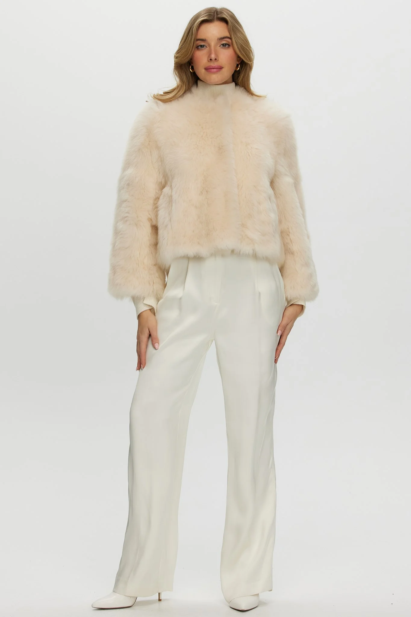 Reversible Collarless Toscana Shearling Lamb Jacket With 3/4 Sleeves - Image 20