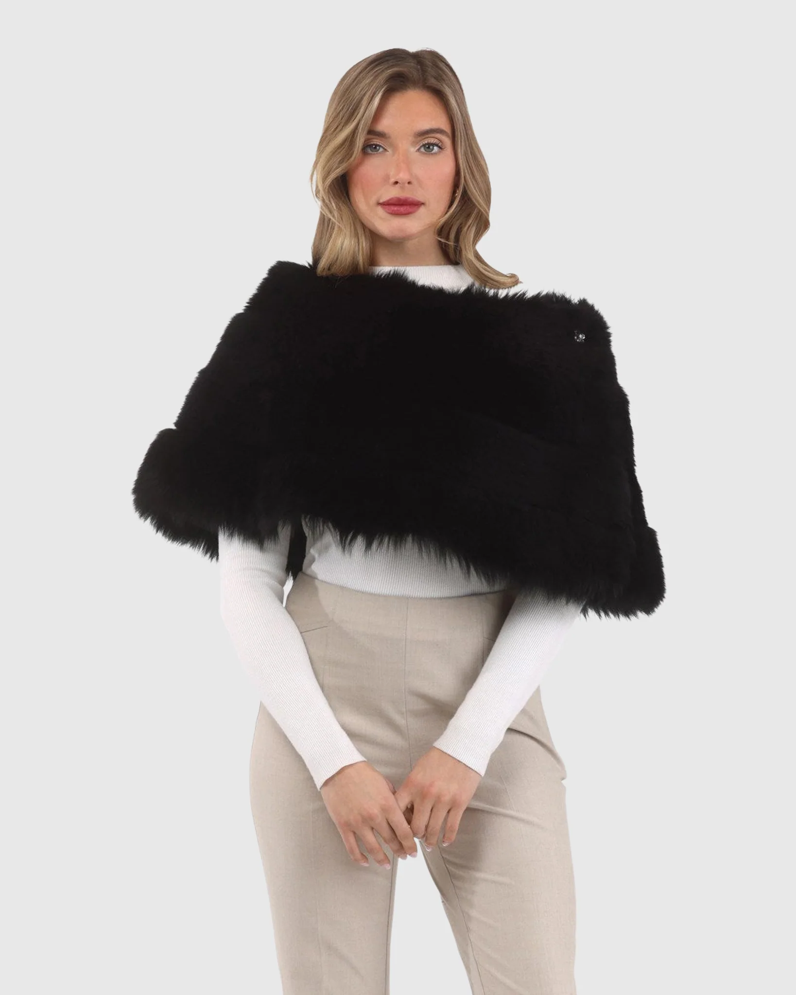 Reversible Merinillo Shearling Lamb Cape - Image 12