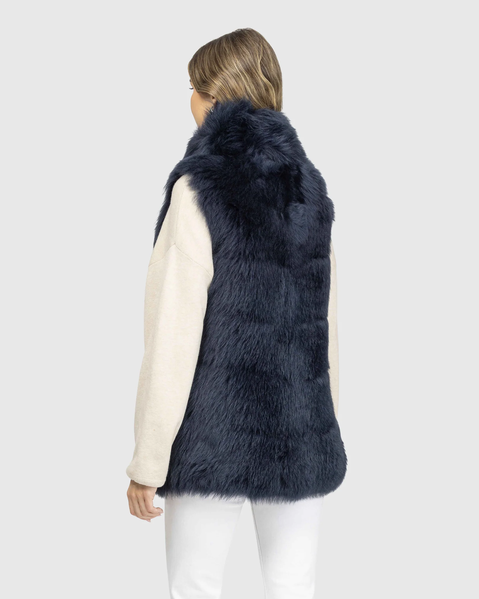 Reversible Merinillo Shearling Lamb Vest - Image 11