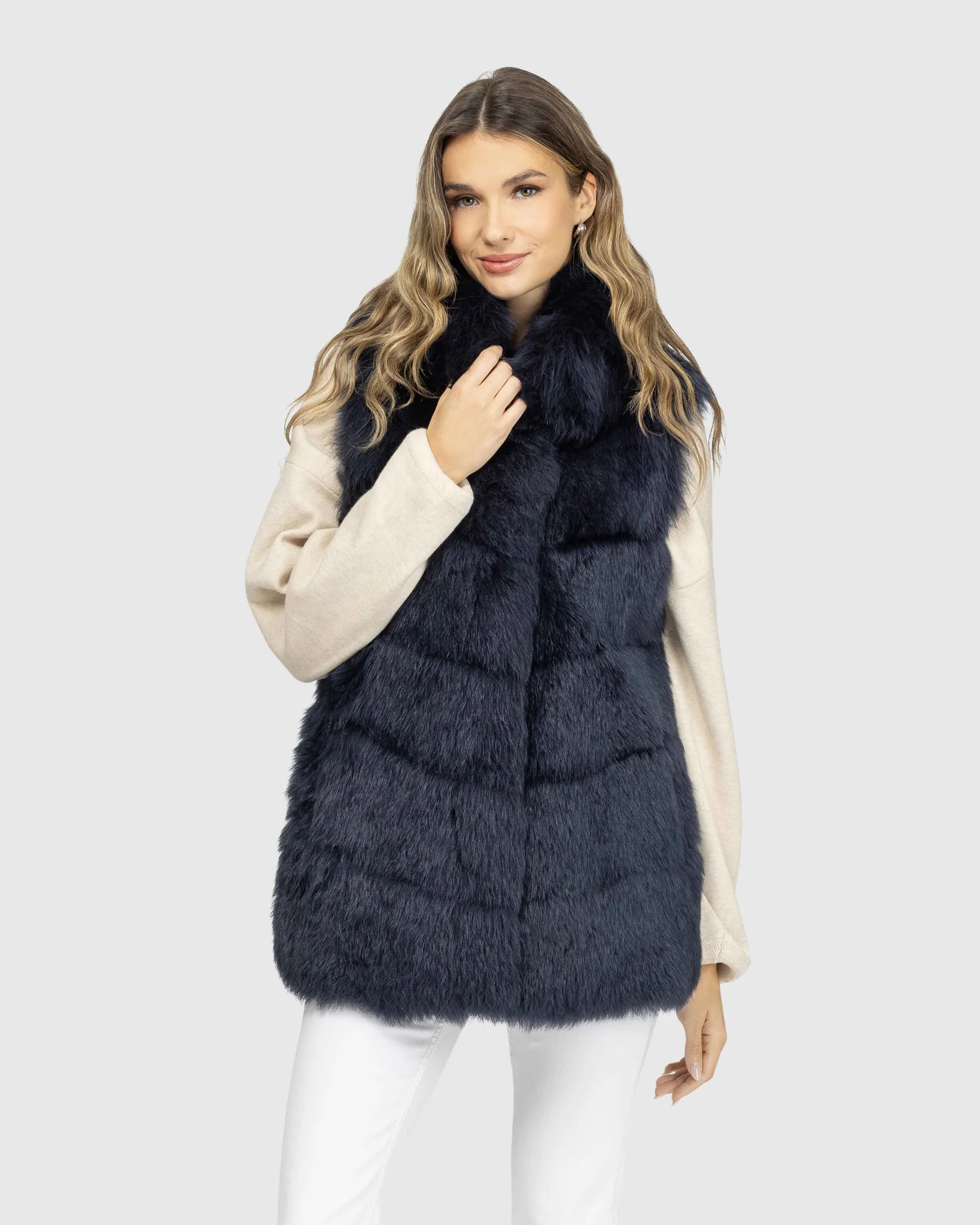 Reversible Merinillo Shearling Lamb Vest - Image 14