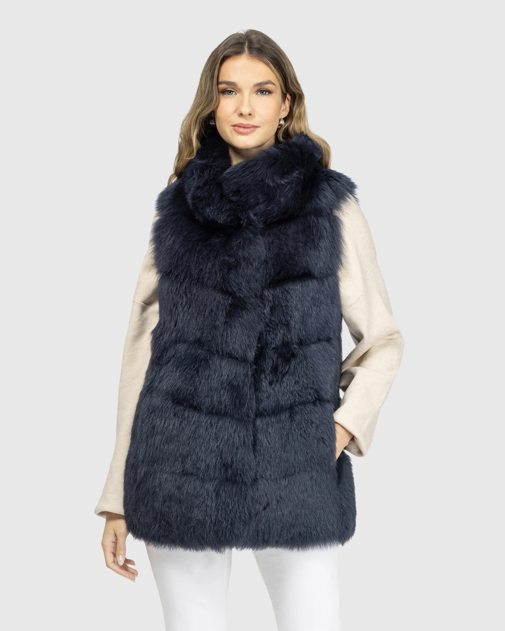 Reversible Merinillo Shearling Lamb Vest - Image 9