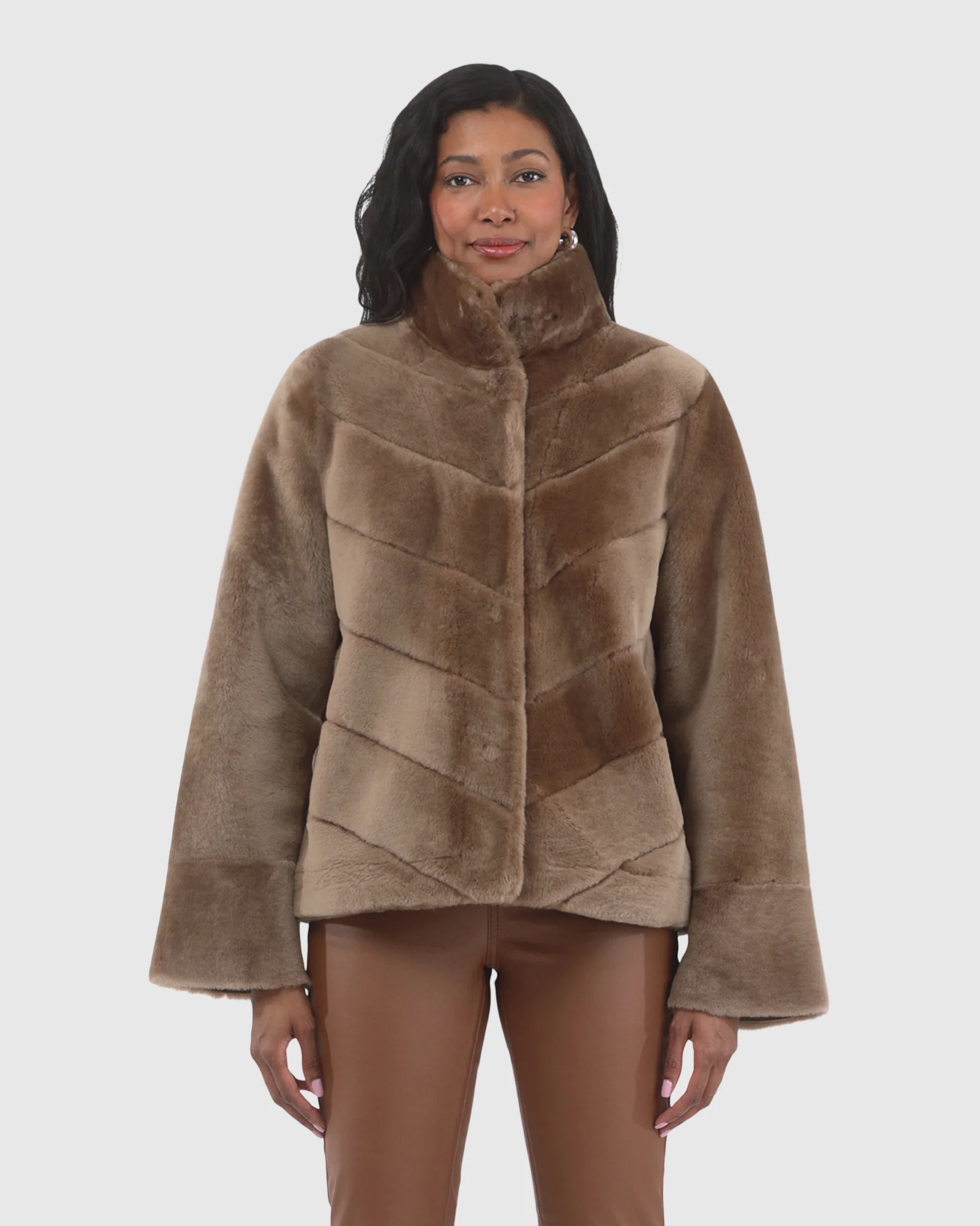 Reversible Merino Shearling Lamb Chevron Jacket With Horizontal Bottom - Image 9