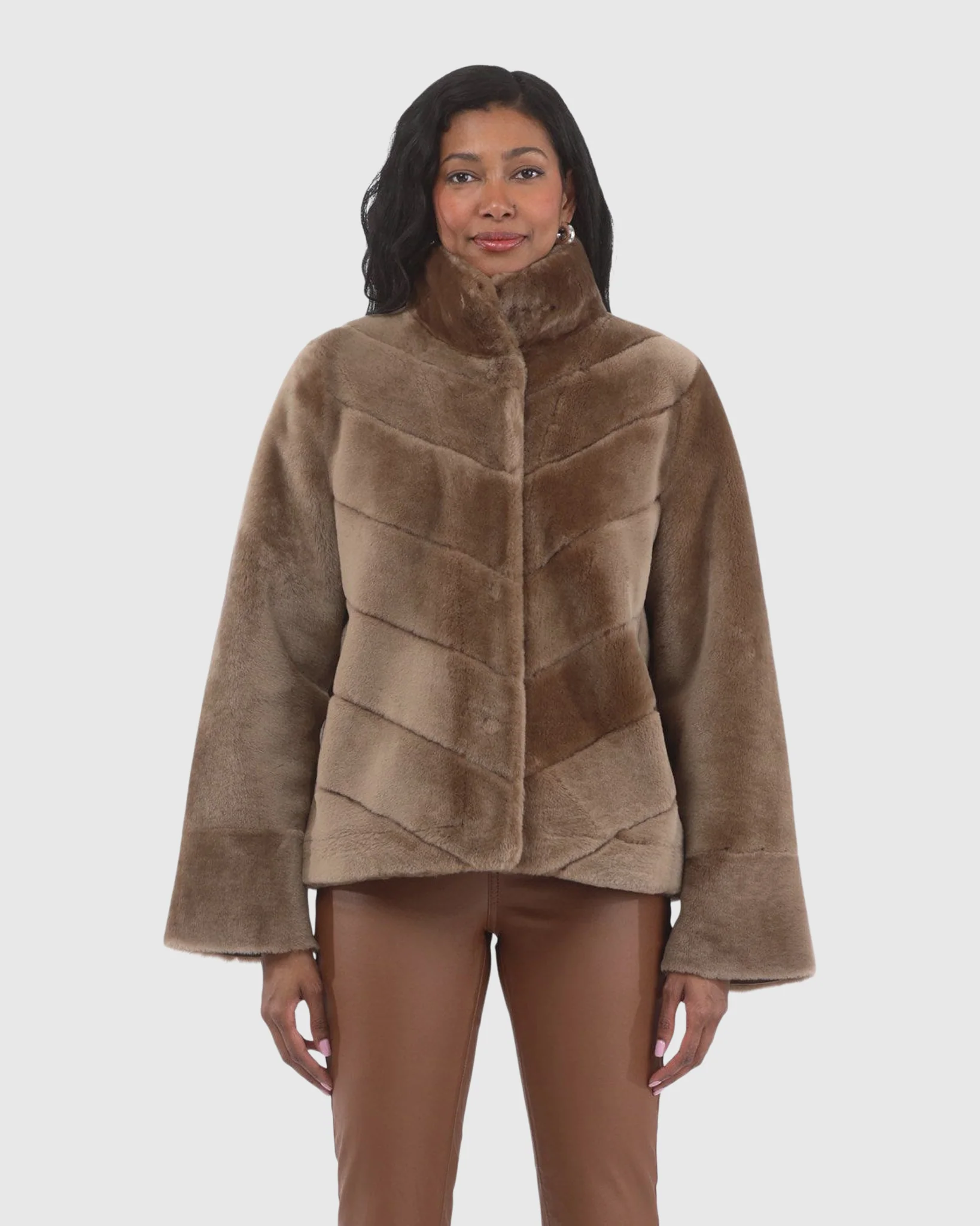 Reversible Merino Shearling Lamb Chevron Jacket With Horizontal Bottom - Image 17