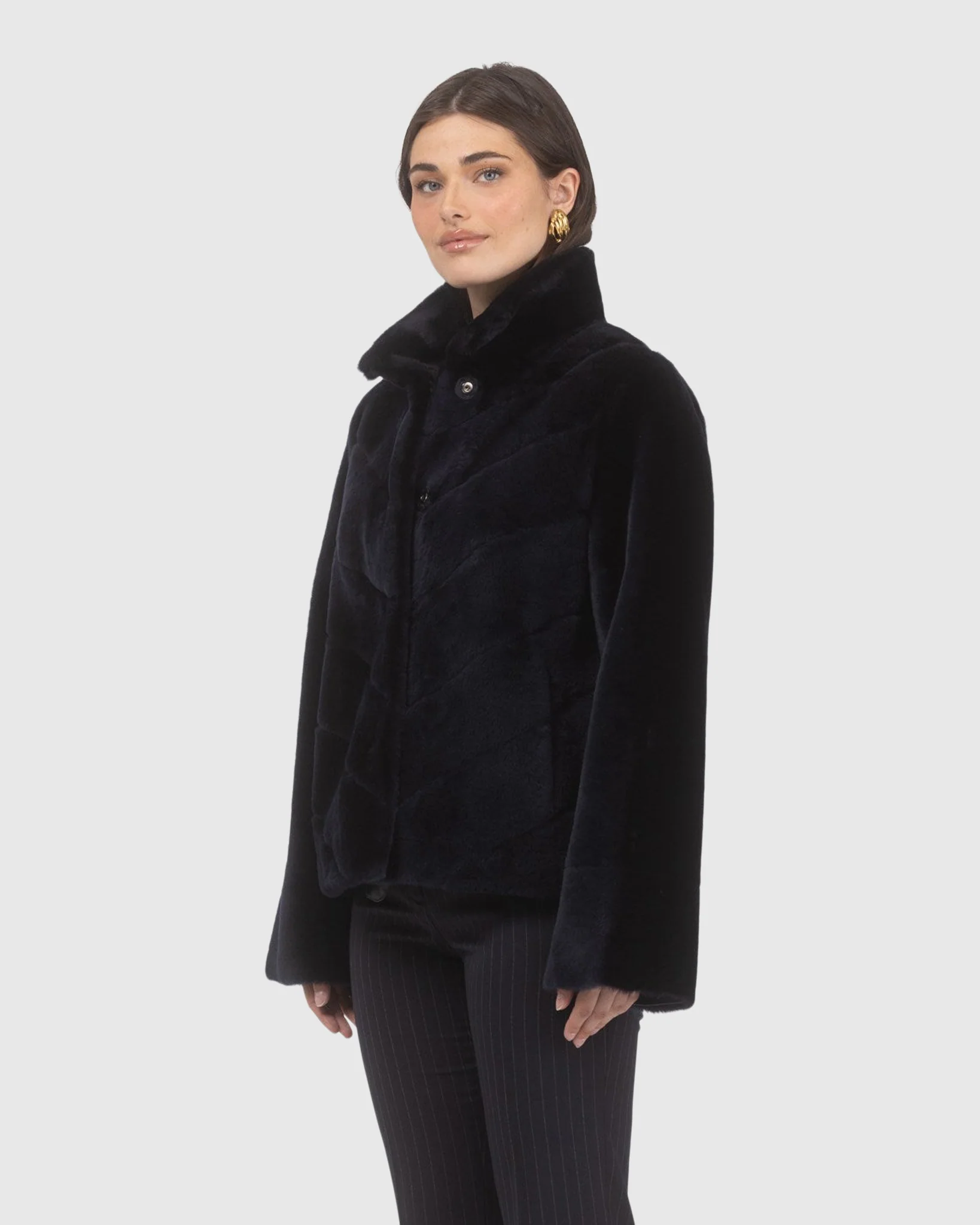 Reversible Merino Shearling Lamb Chevron Jacket With Horizontal Bottom - Image 25
