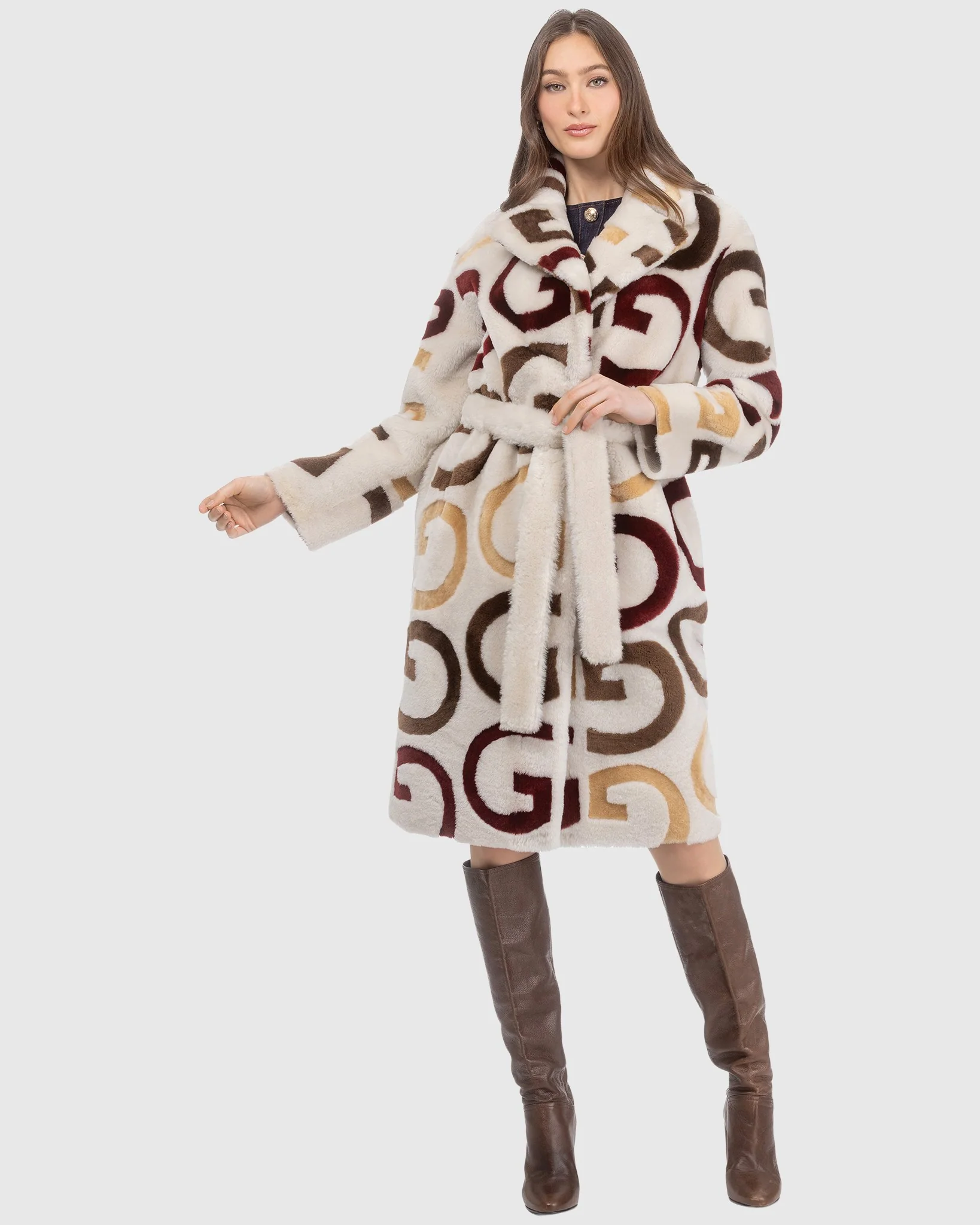 Reversible Merino Shearling Lamb G Intarsia Short Coat, Belt - Image 3